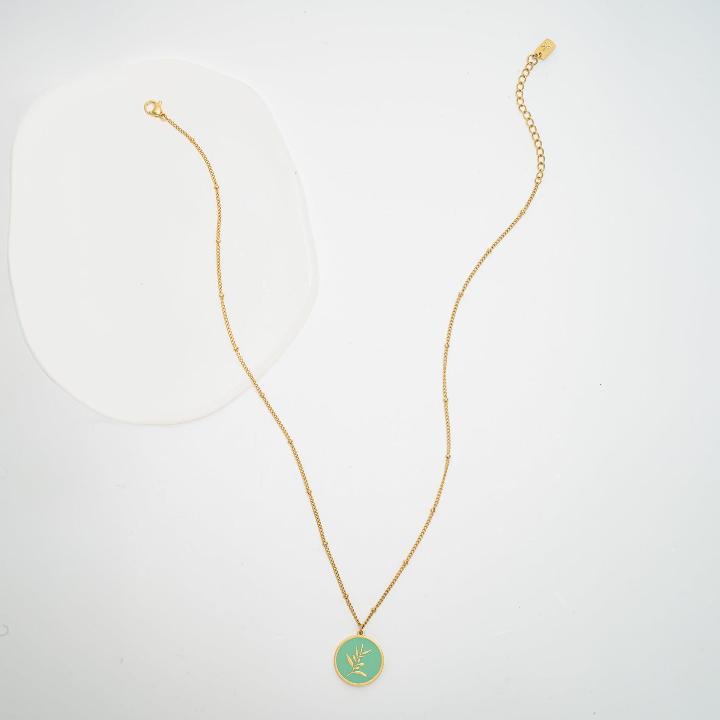Engravable Resilience Necklace in Mint