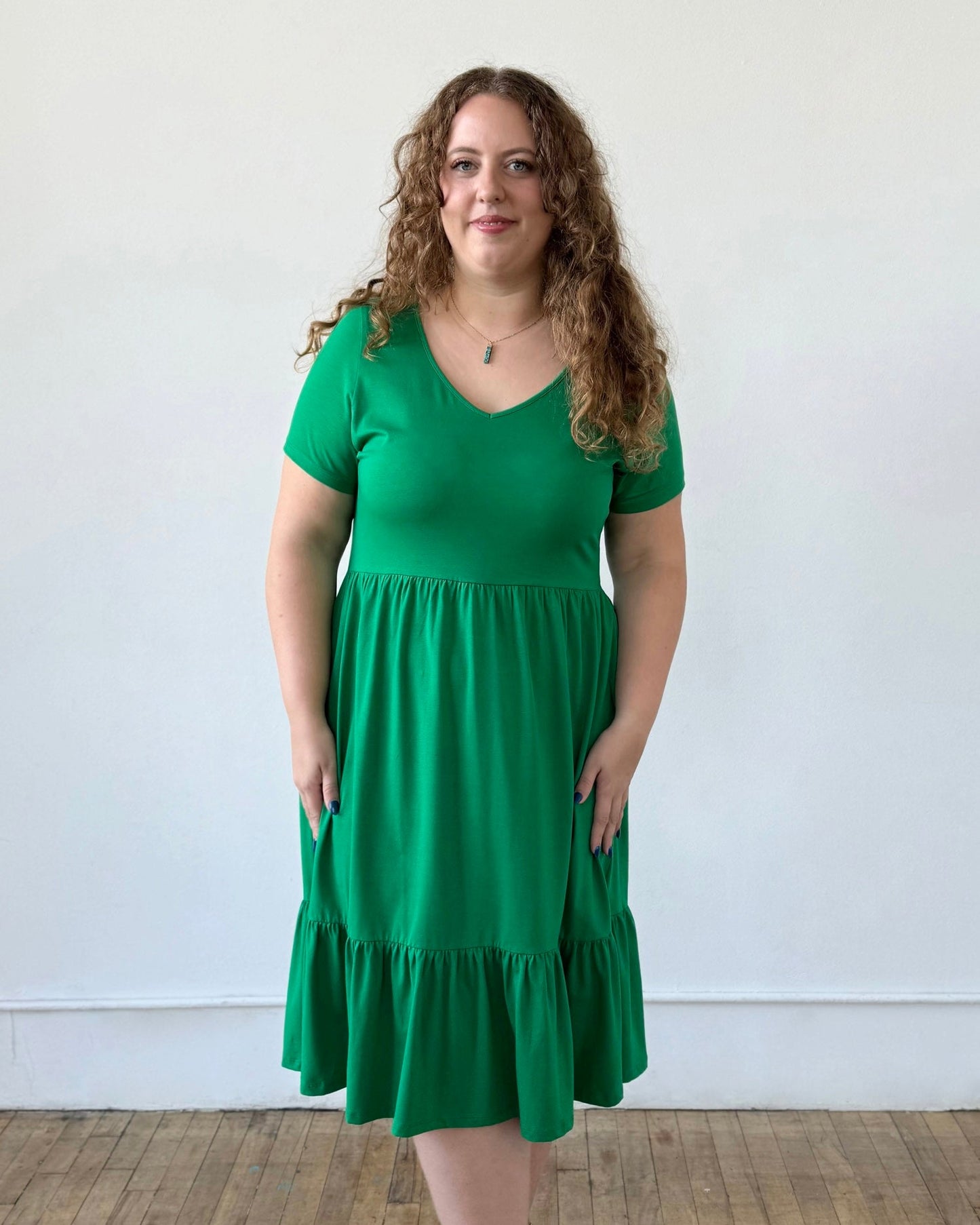 JAYDE Tiered Dress in Leaf Green