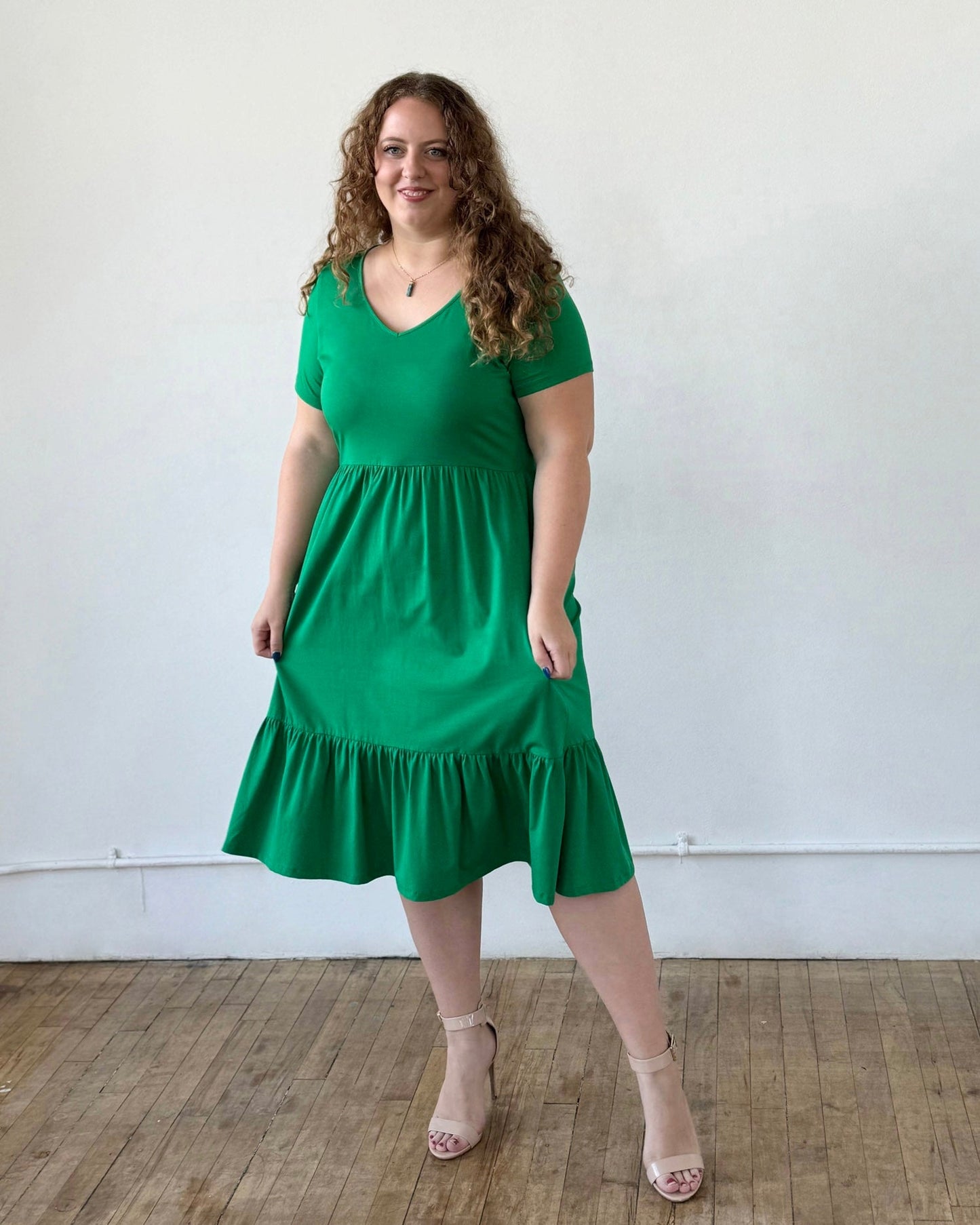 JAYDE Tiered Dress in Leaf Green