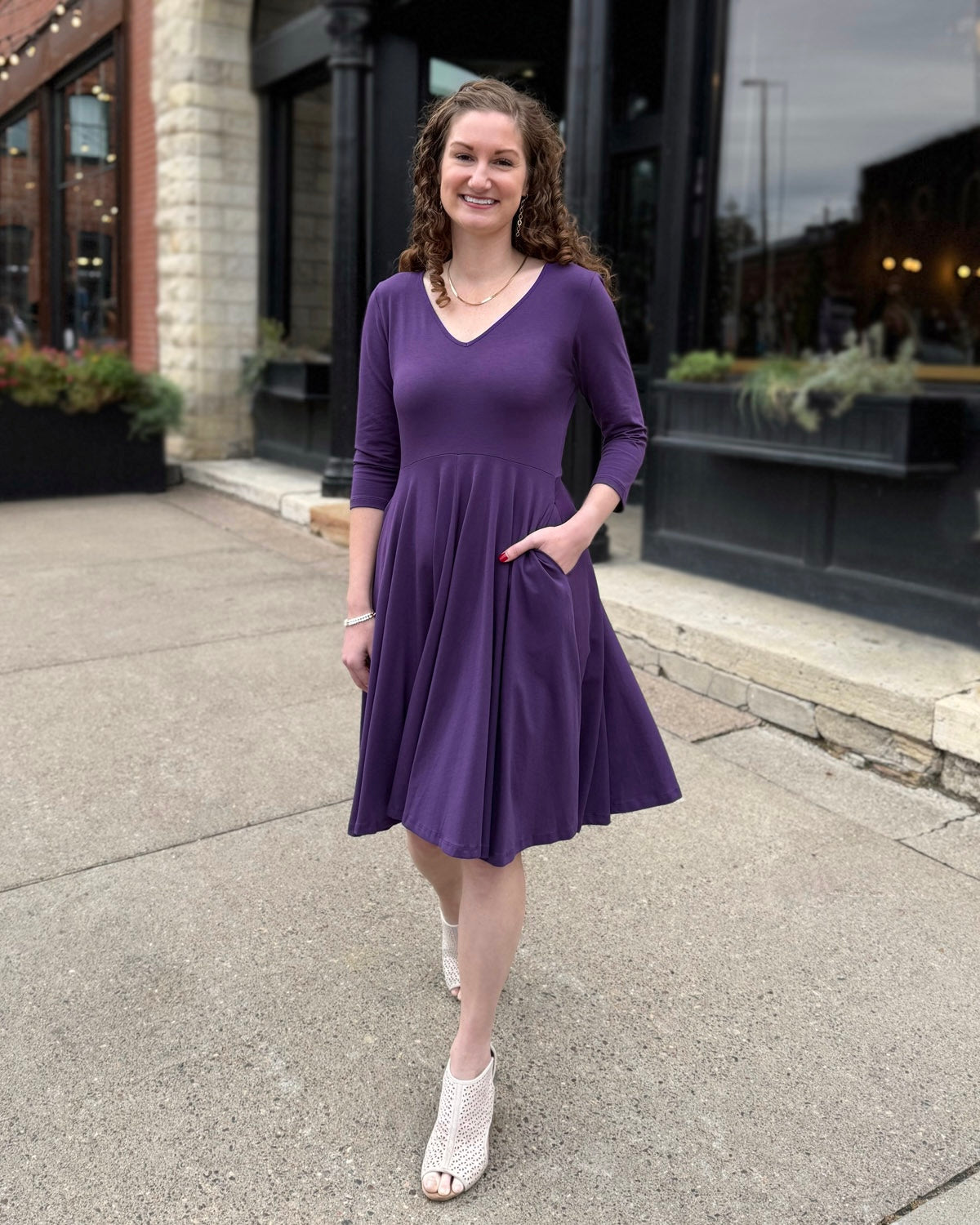 LOUISE Dress in Midnight Dahlia