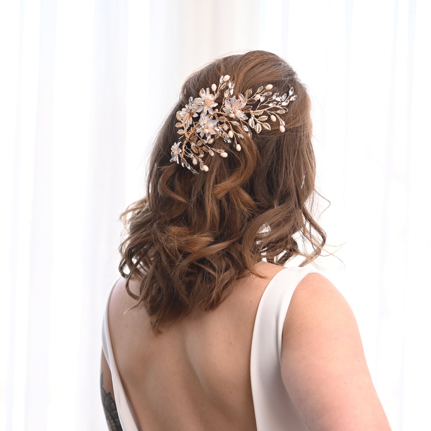 Magnolia Crystal and Zircon Hair Clip