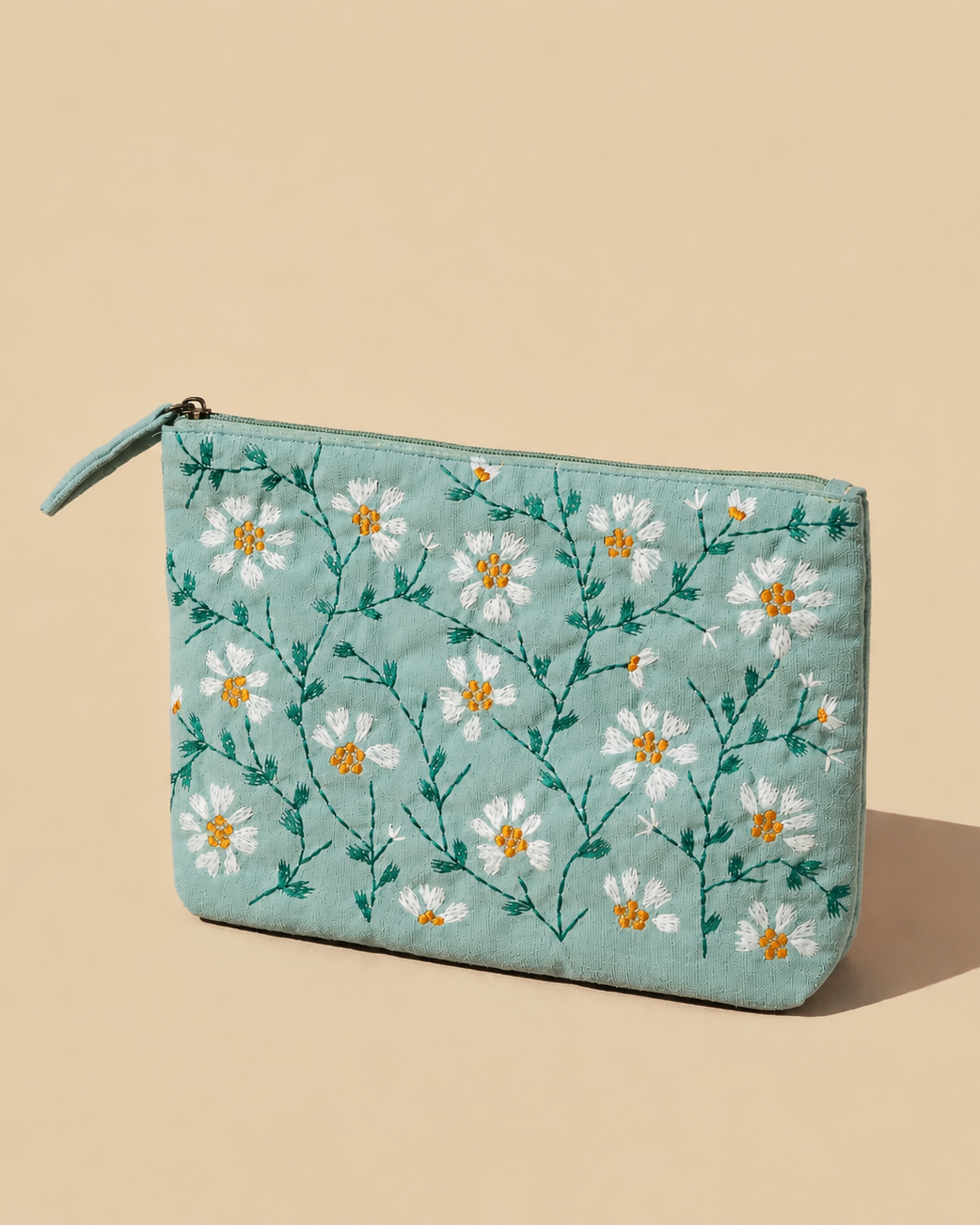 Everyday Daisy Pouch – Trades of Hope