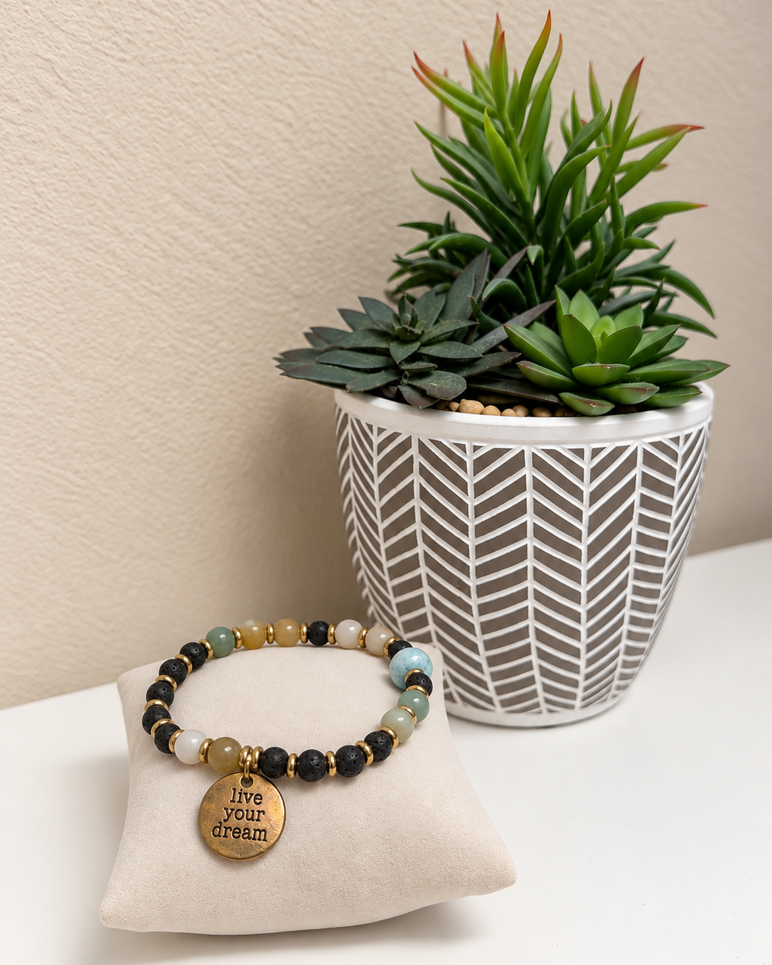 EXCLUSIVE Live Your Dream Bracelet - Ocean Sands