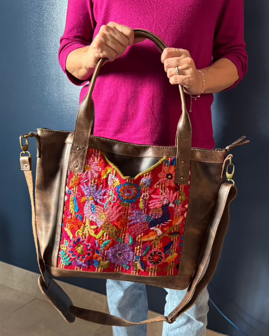 EXCLUSIVE Antigua Traveler - Rose