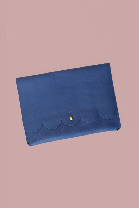 Mahjong Scallop Leather Card Holder
