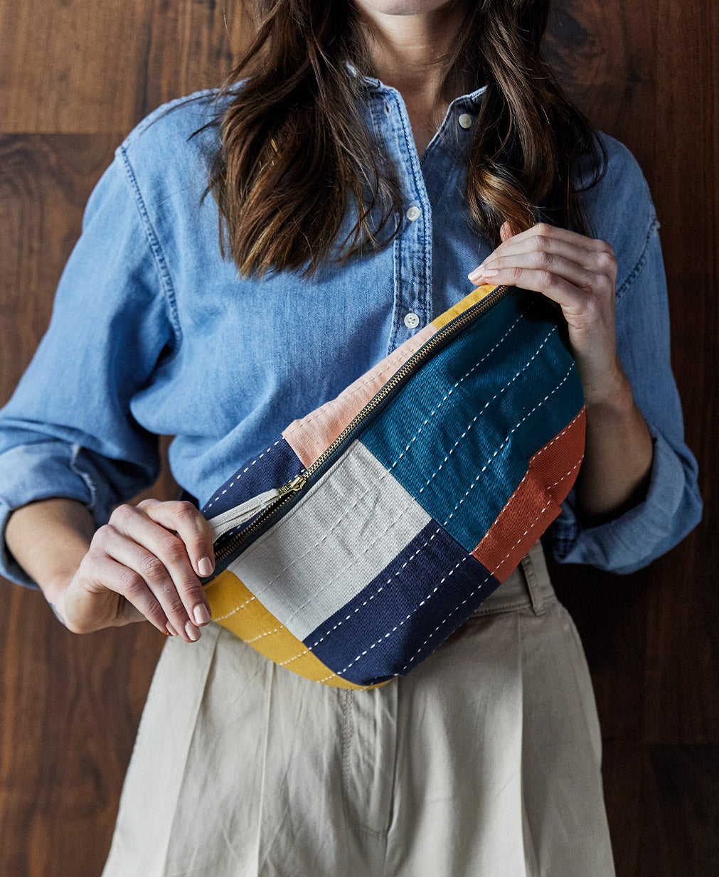 Checkered Sling Bag - Cobalt