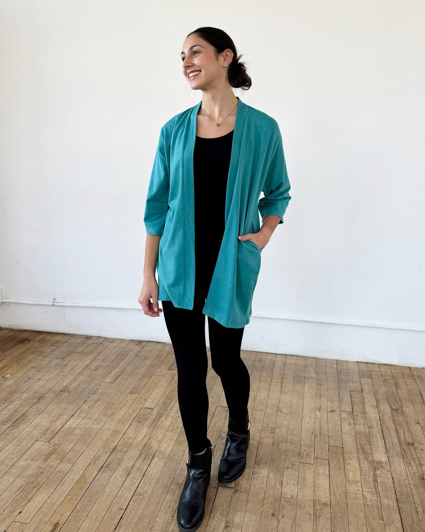 EVANA cardigan in Marine Teal