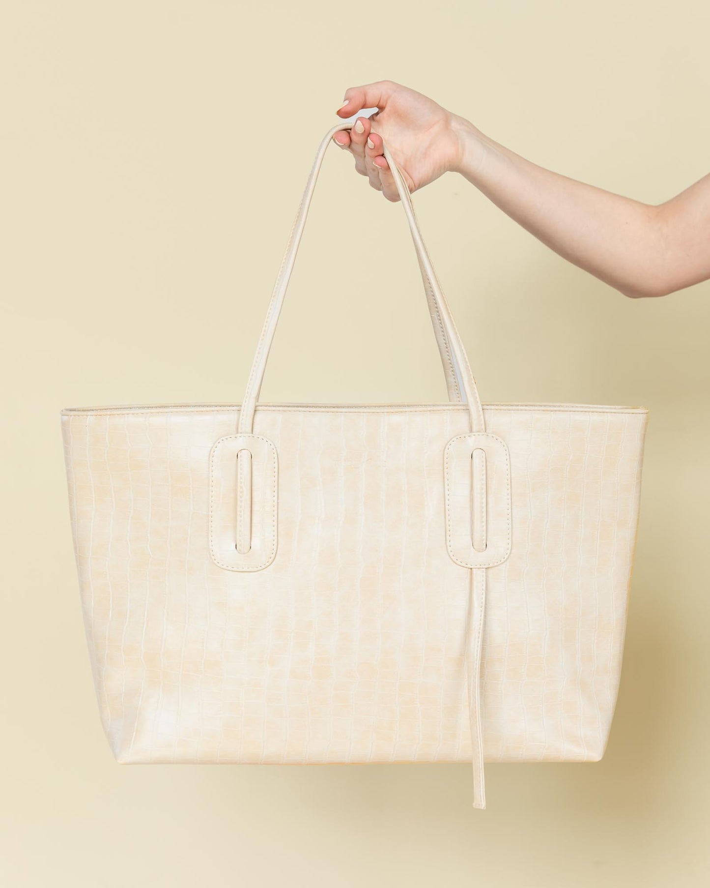 Calla Carryall Tote