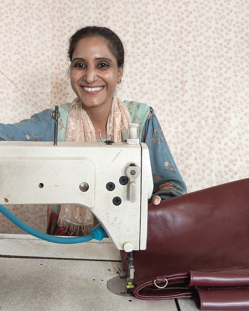 Heirloom Wristlet - Trades of Hope