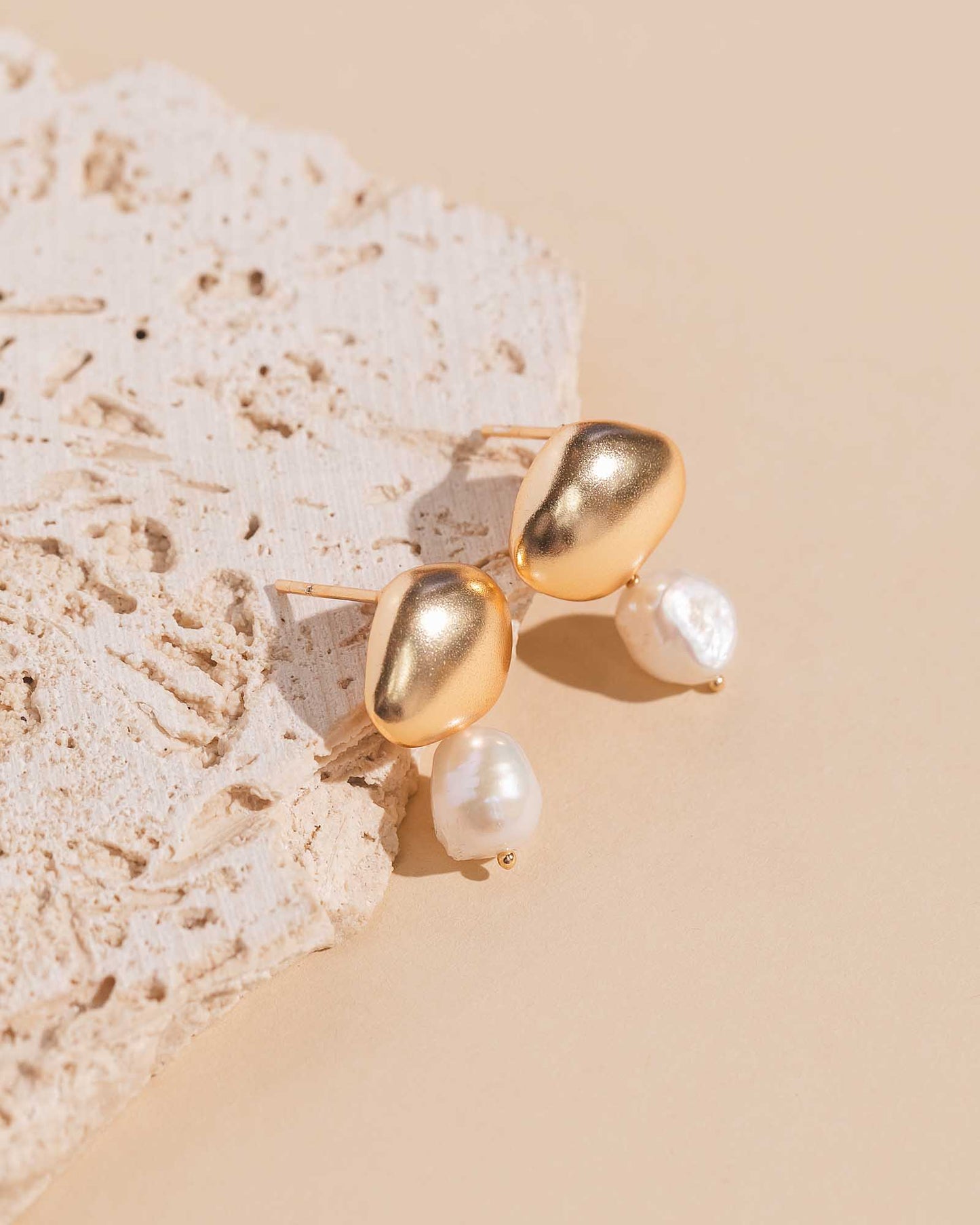 Ardent Earrings - Gold