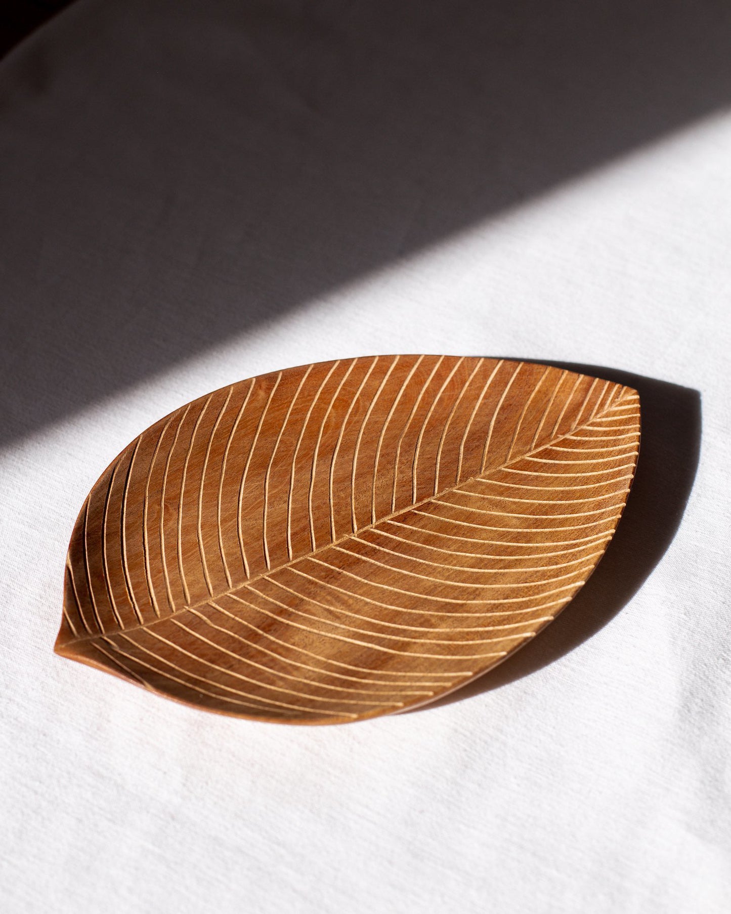 Wooden Leaf Tray - Trades of Hope
