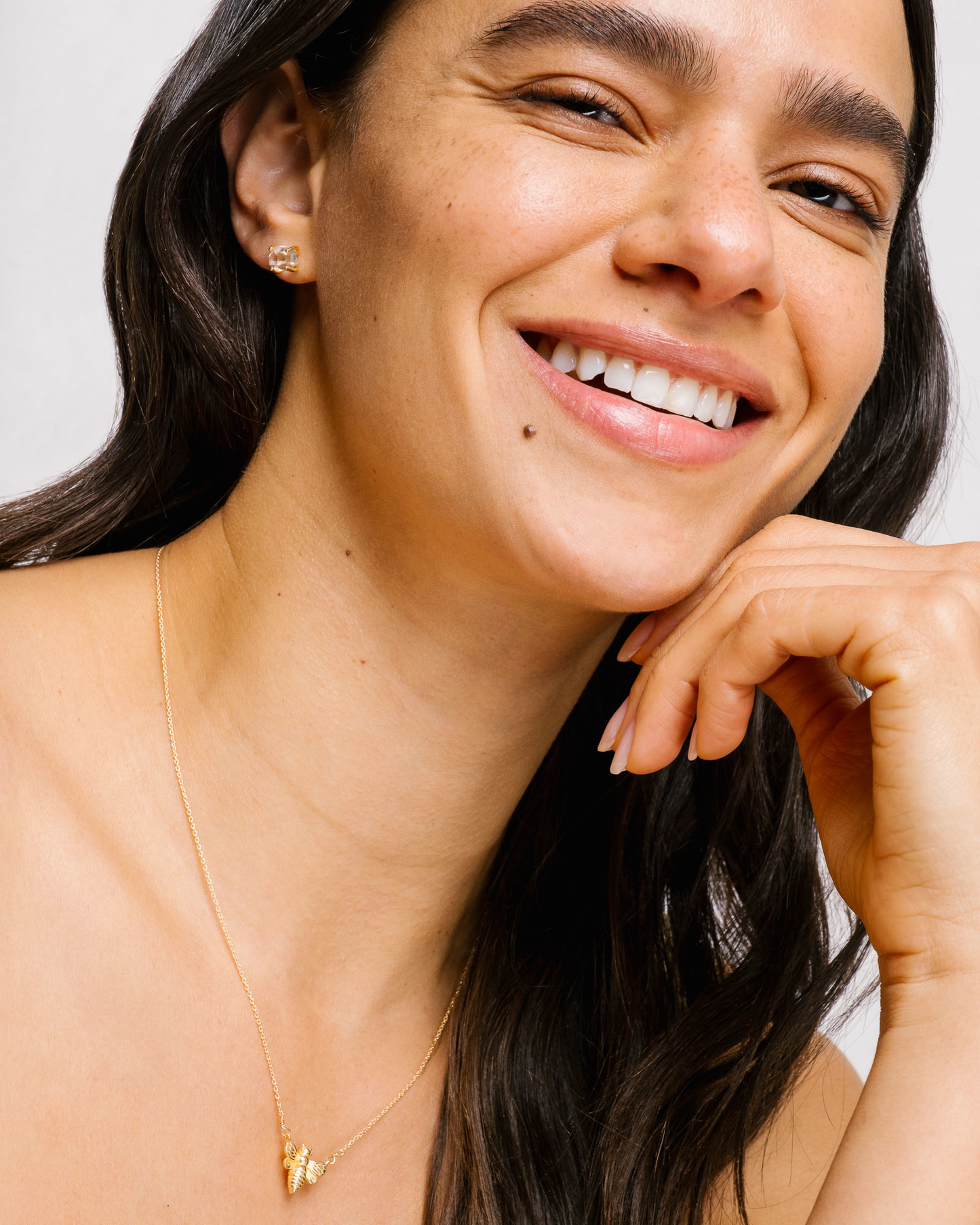 Fighting Hunger Necklace - Gold