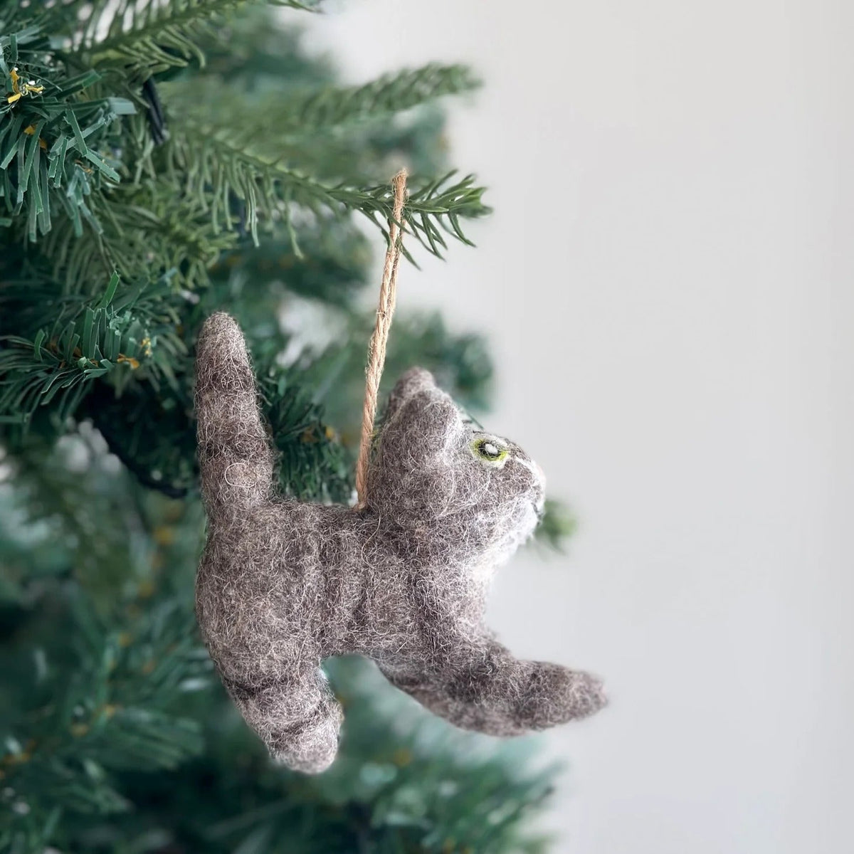 Felt Gray Cat Ornament - American Short Hair Cat