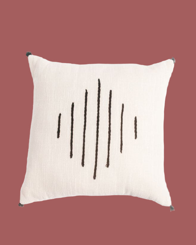 18" Hela Throw Pillow