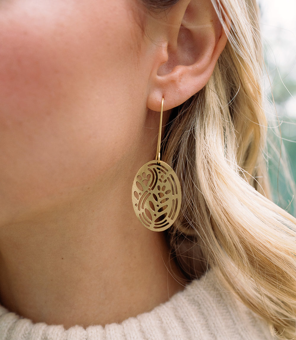 Cutout Oval Drop Hook Earrings