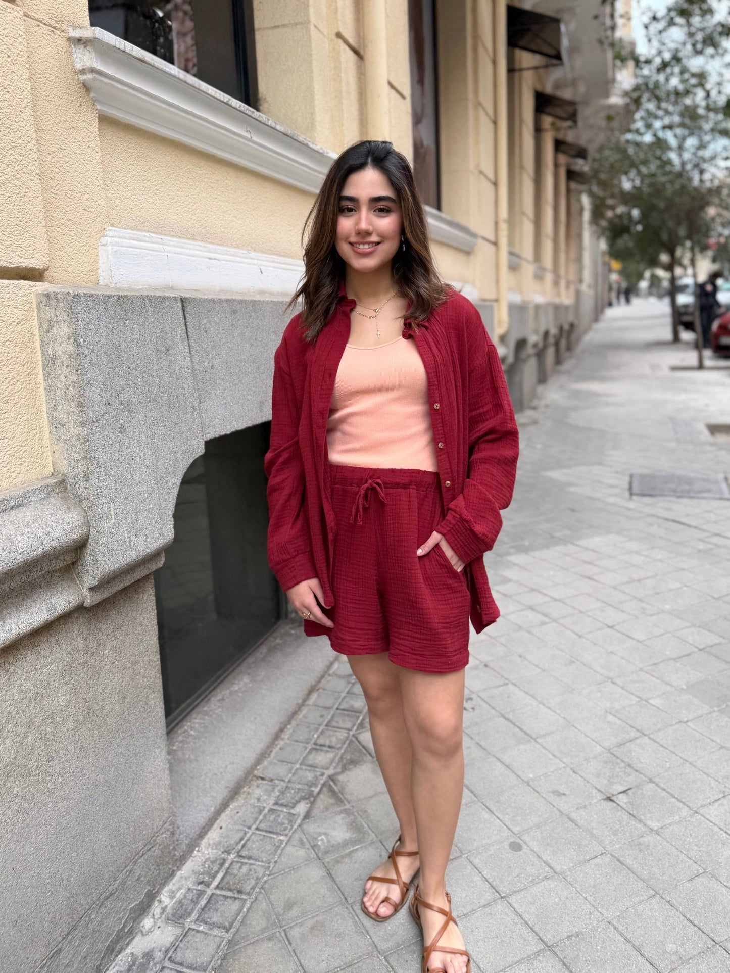 MADRID gauze shorts in Sangria Red