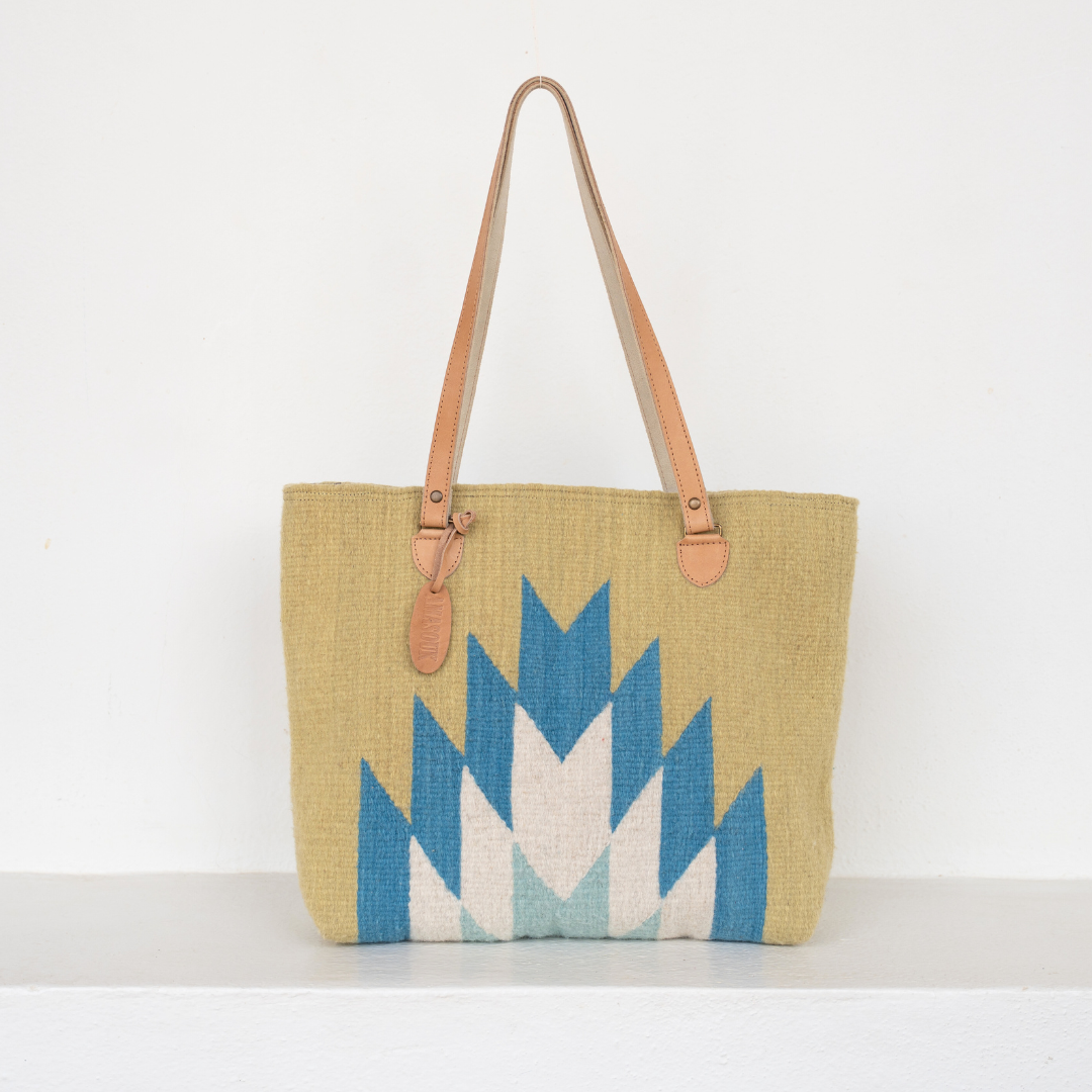 Luz de Luna Tote