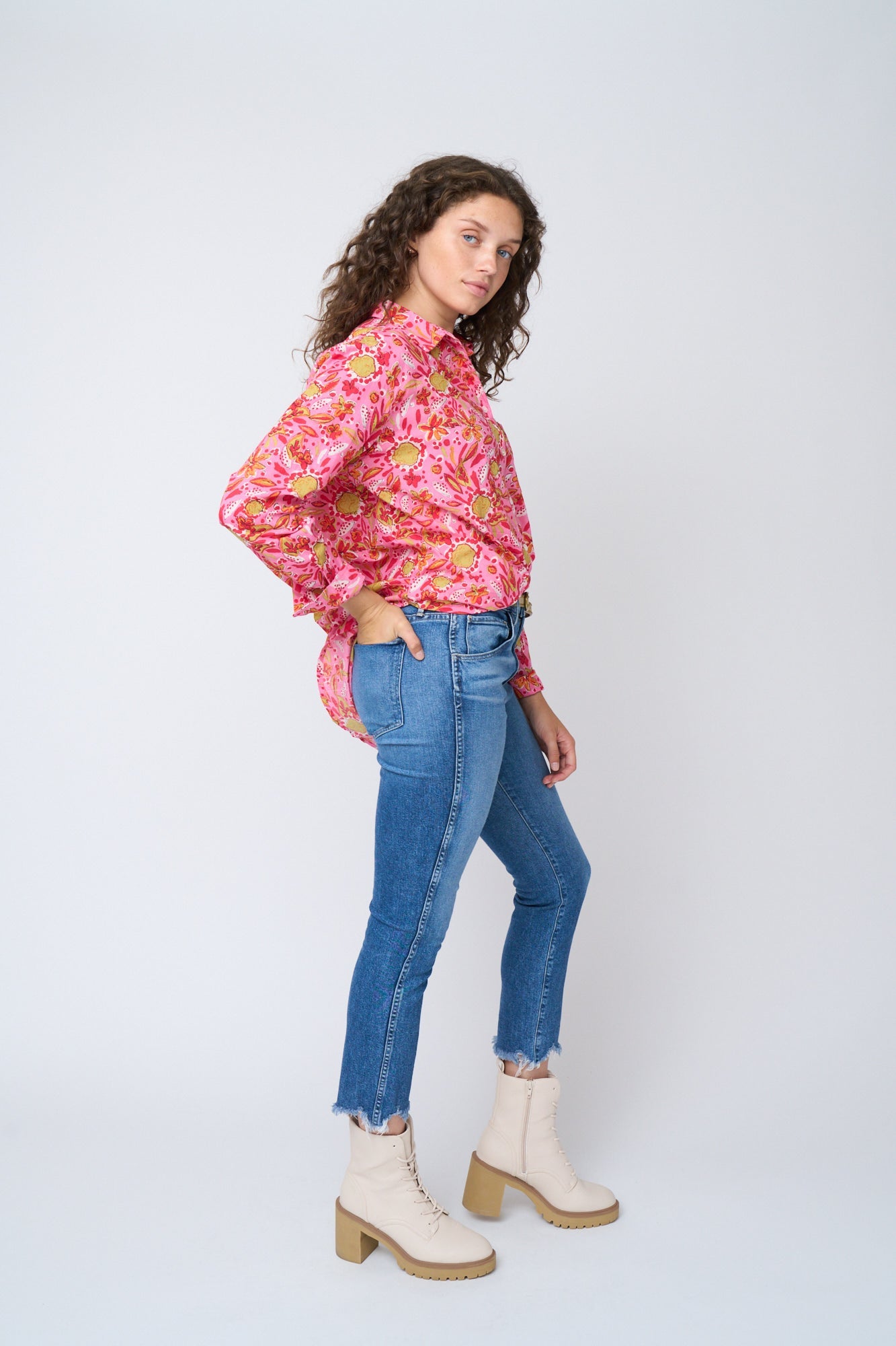 Good Boyfriend Shirt - Mira Floral Pink