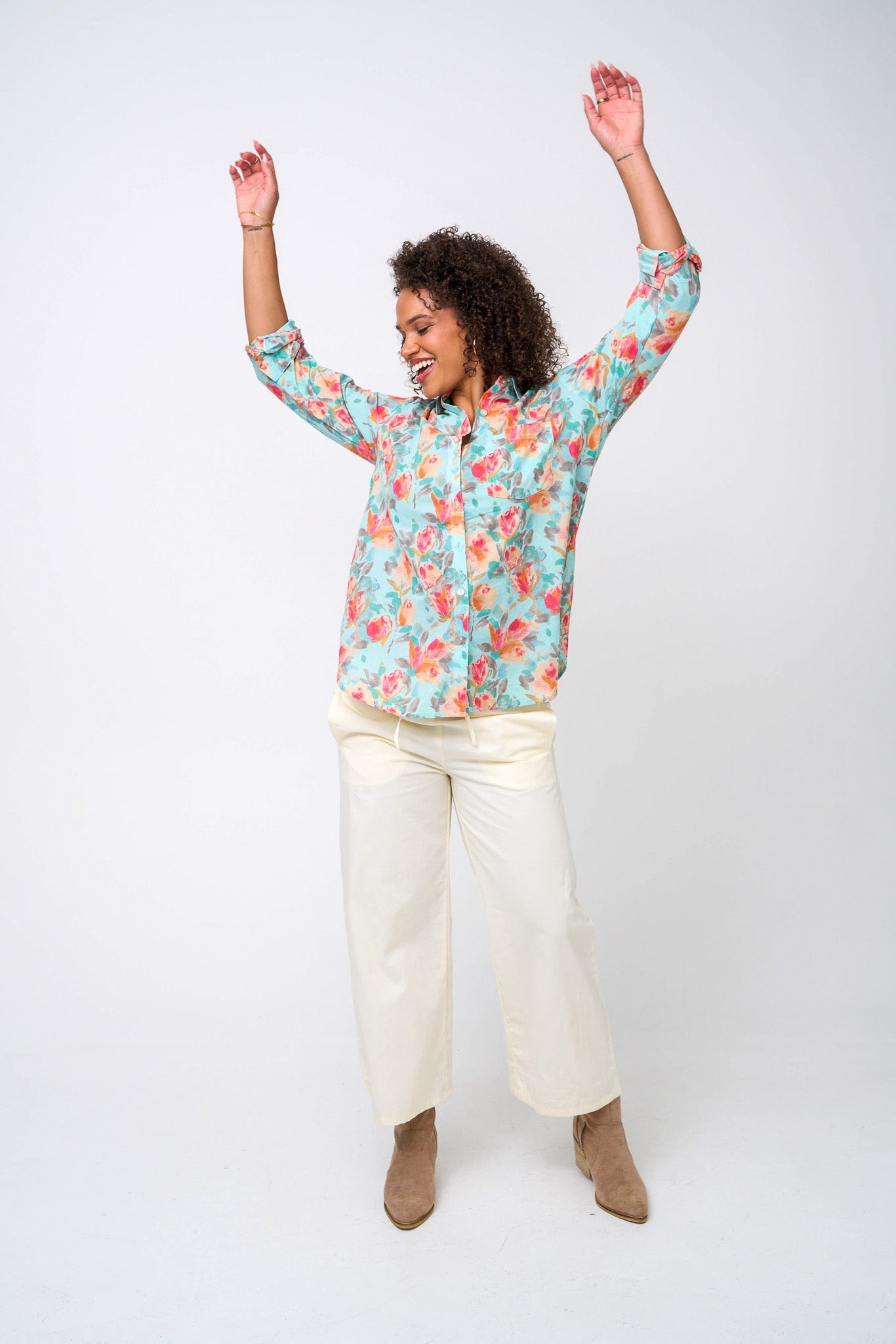 Good Boyfriend Shirt - Watercolor Floral Glacier Blue