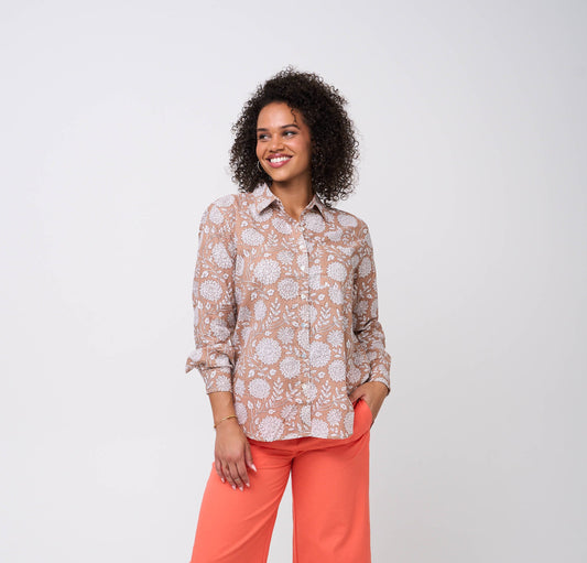 Good Boyfriend Shirt - Hydrangea Beauty Mocha