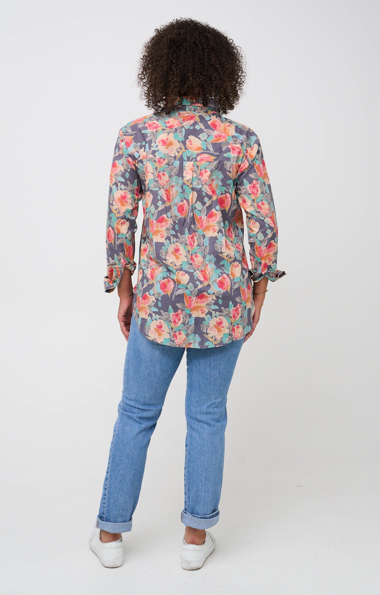 Good Boyfriend Shirt - Watercolor Floral Charcoal Grey
