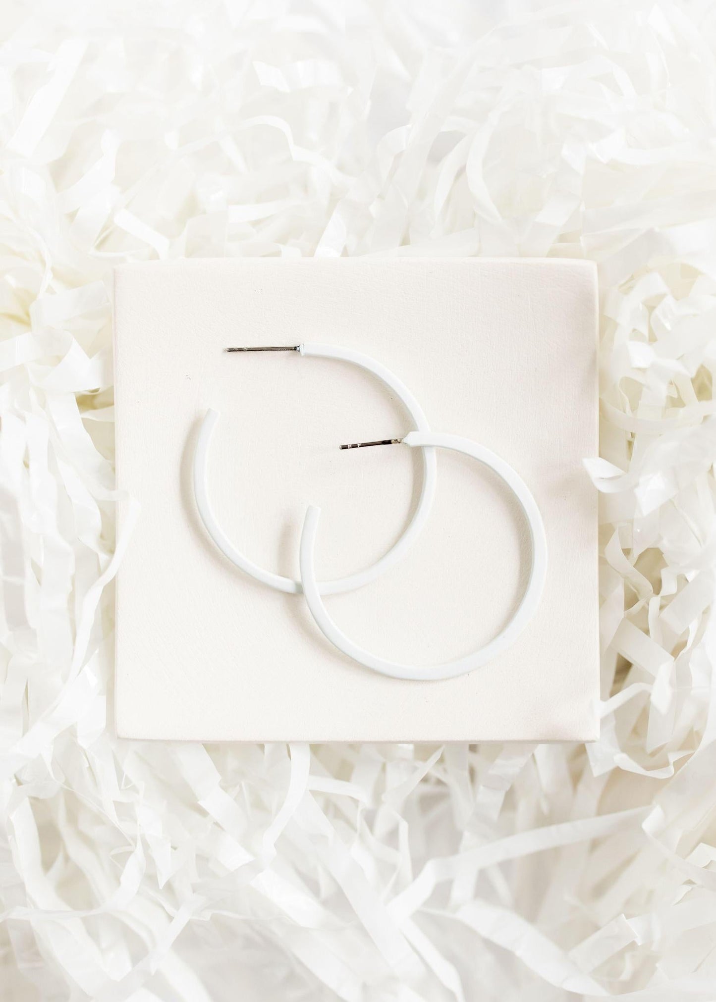 White | Medium Game Day Hoops