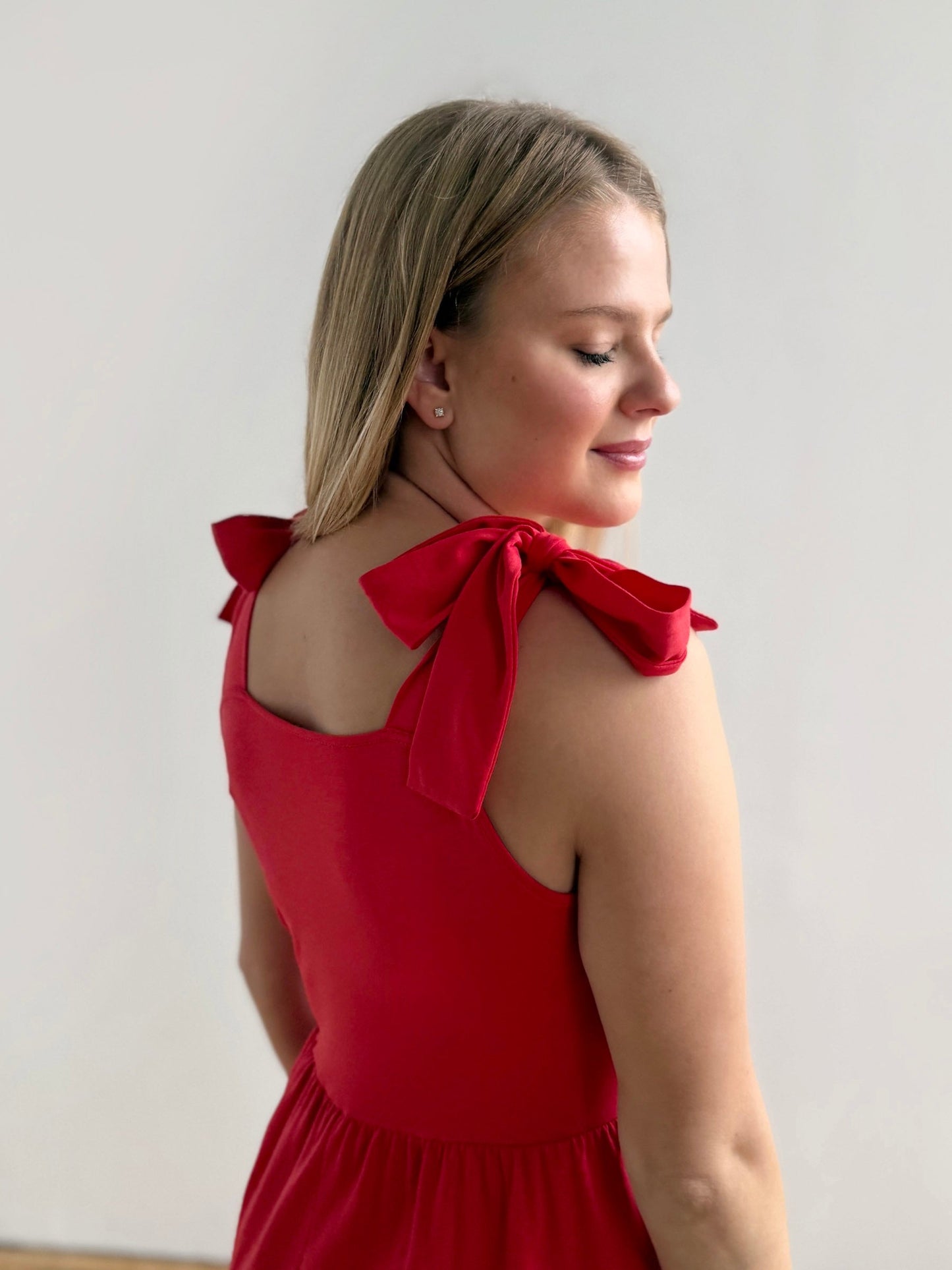 VERONA dress in Bright Ruby