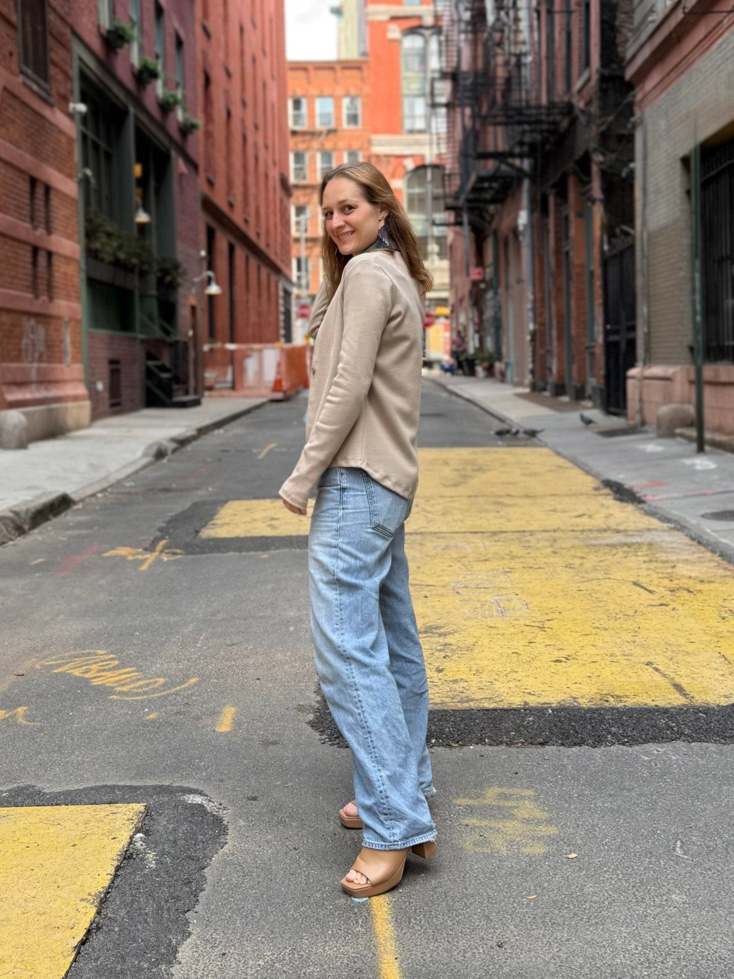 JUDE rib-knit fitted cardigan in Sandstone