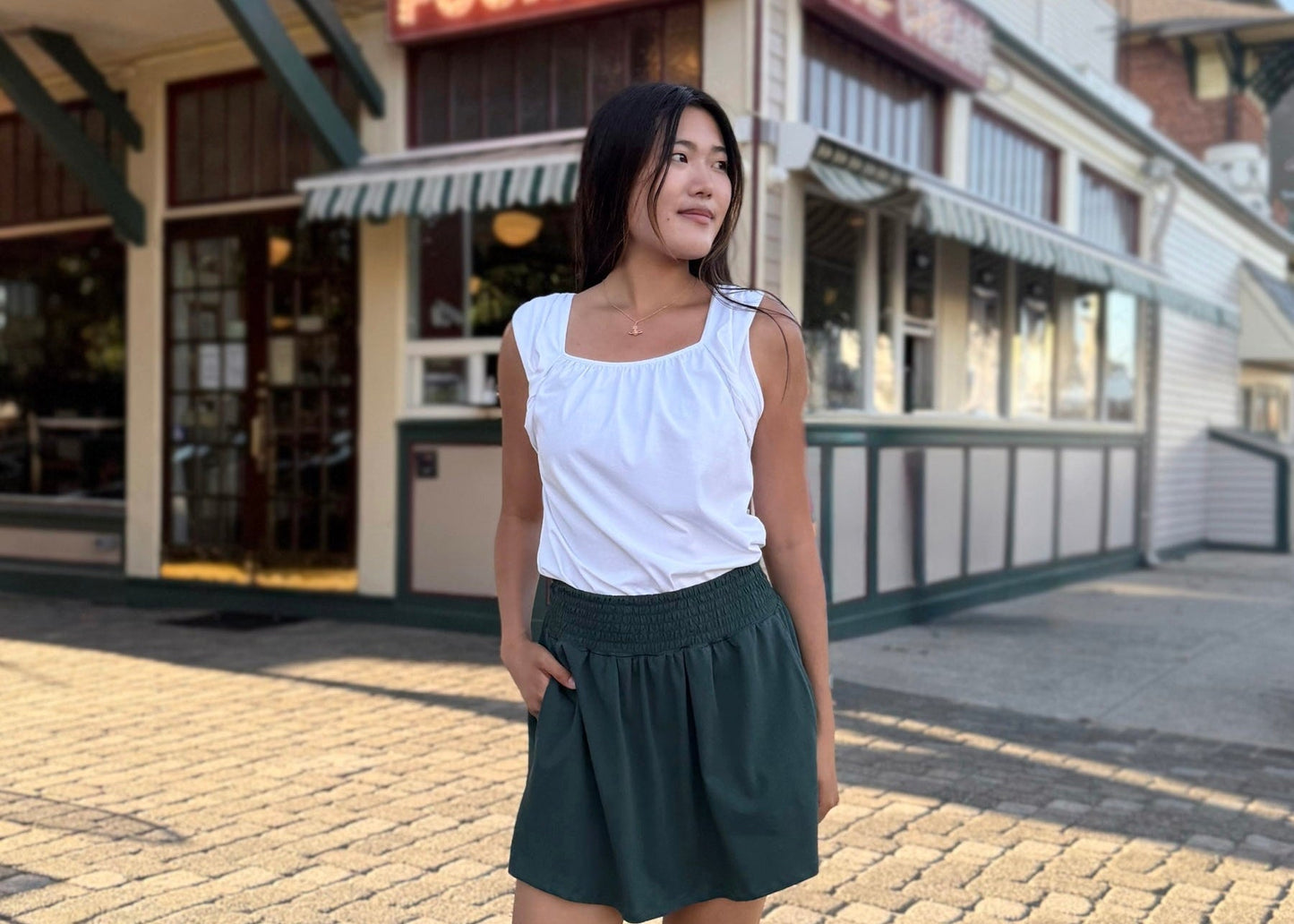 CORINNE skort in Deep Pine
