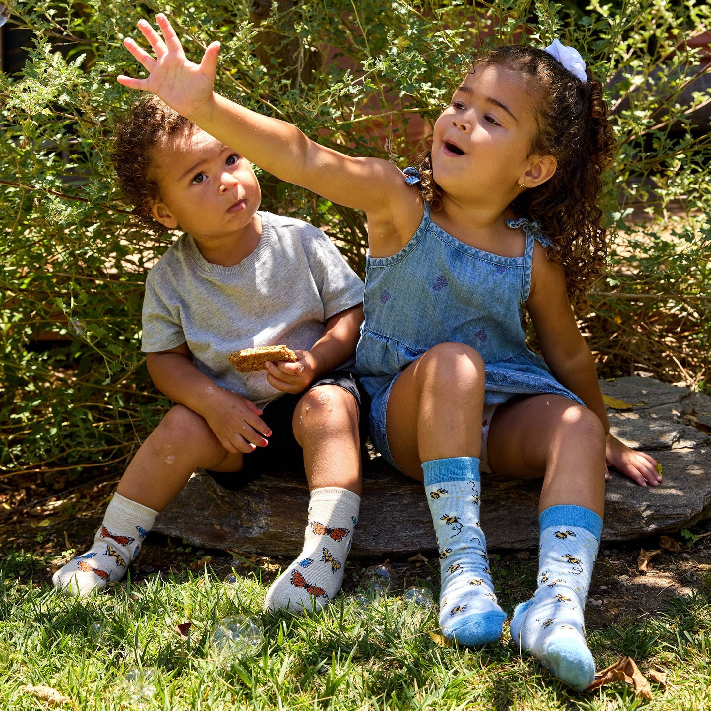 Kids Socks that Protect Bees | Organic Cotton Kids Socks