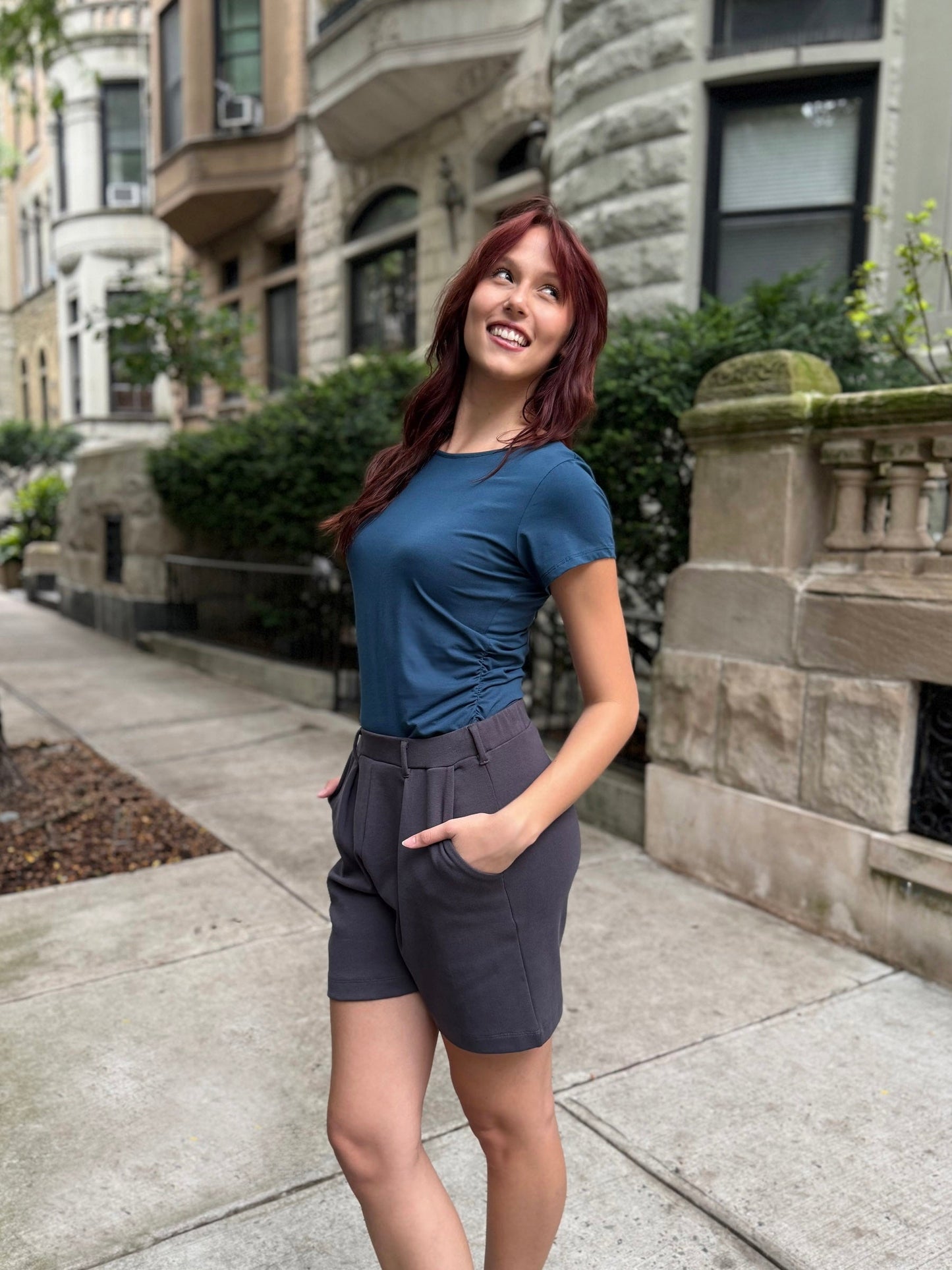 AVERIE heavy knit shorts in Gunmetal