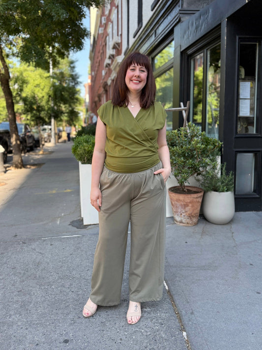EVELINE smocked jersey pants in Silver Sage