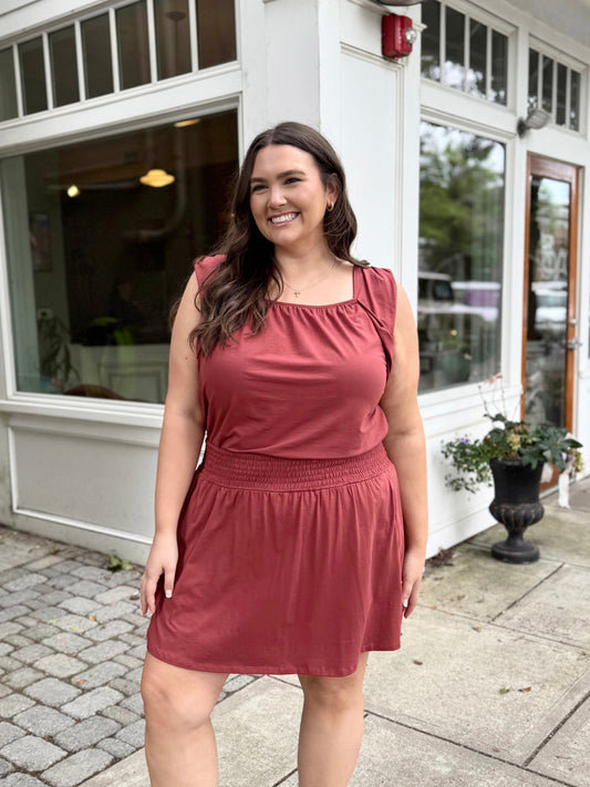CORINNE skort in Earthy Red