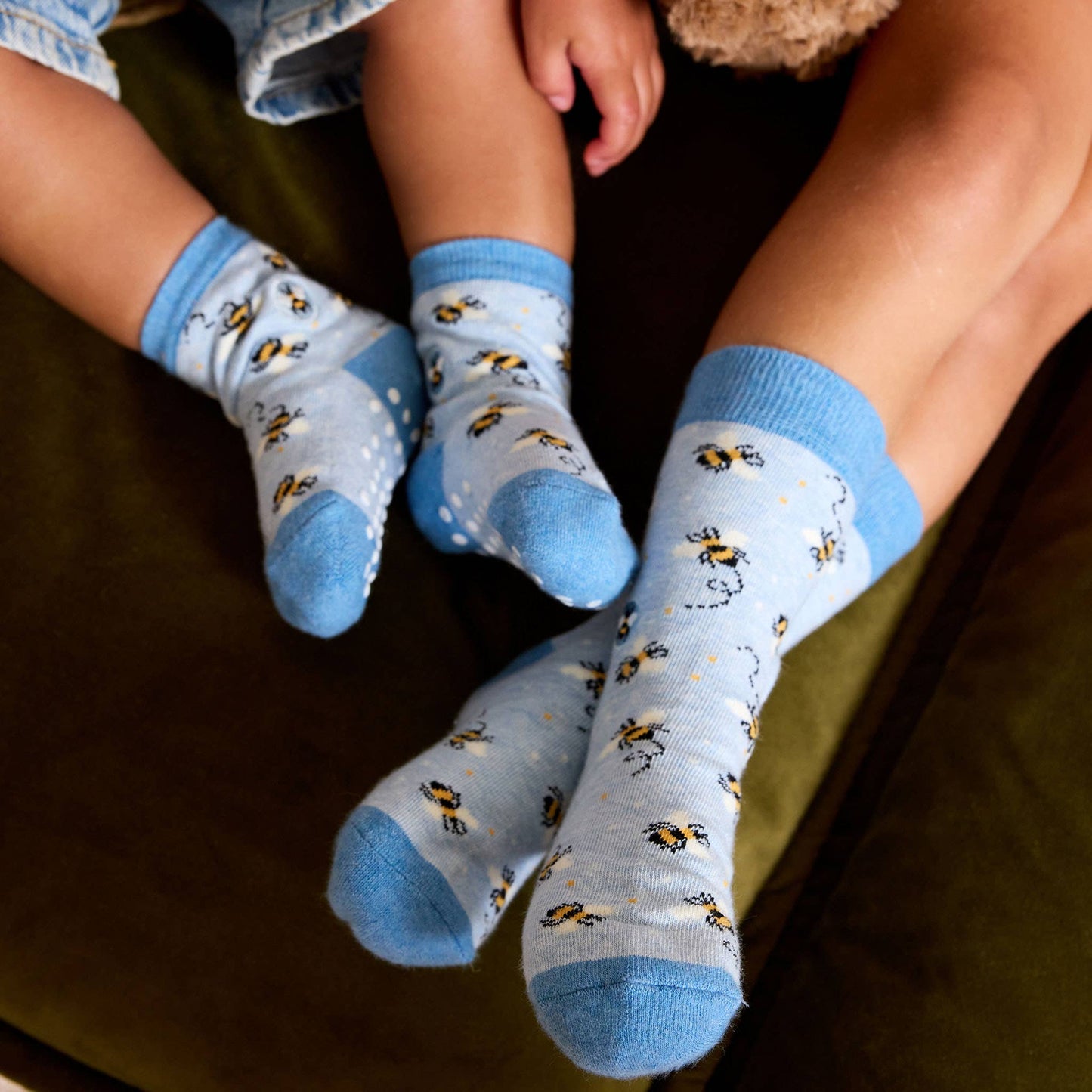 Kids Socks that Protect Bees | Organic Cotton Kids Socks