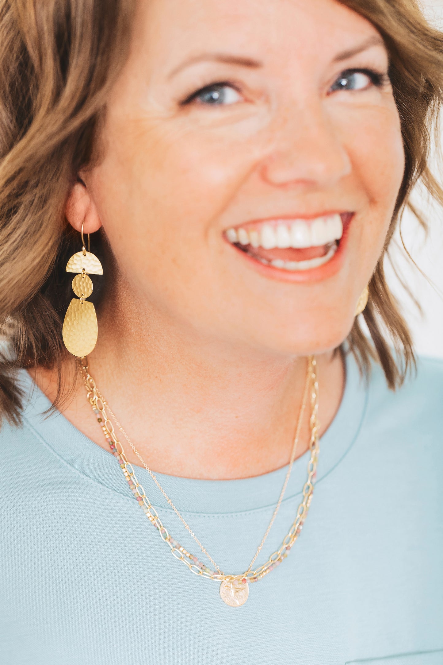 The Everyday Minimalist Earrings - Gold