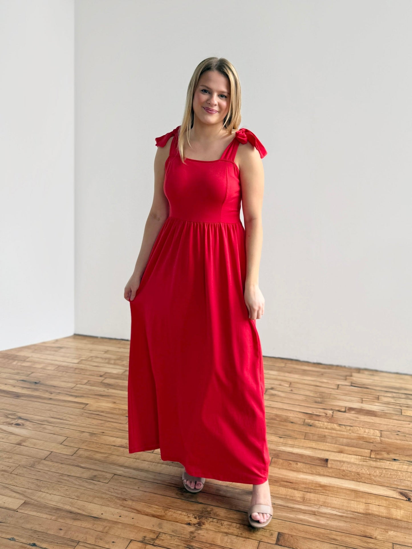 VERONA dress in Bright Ruby