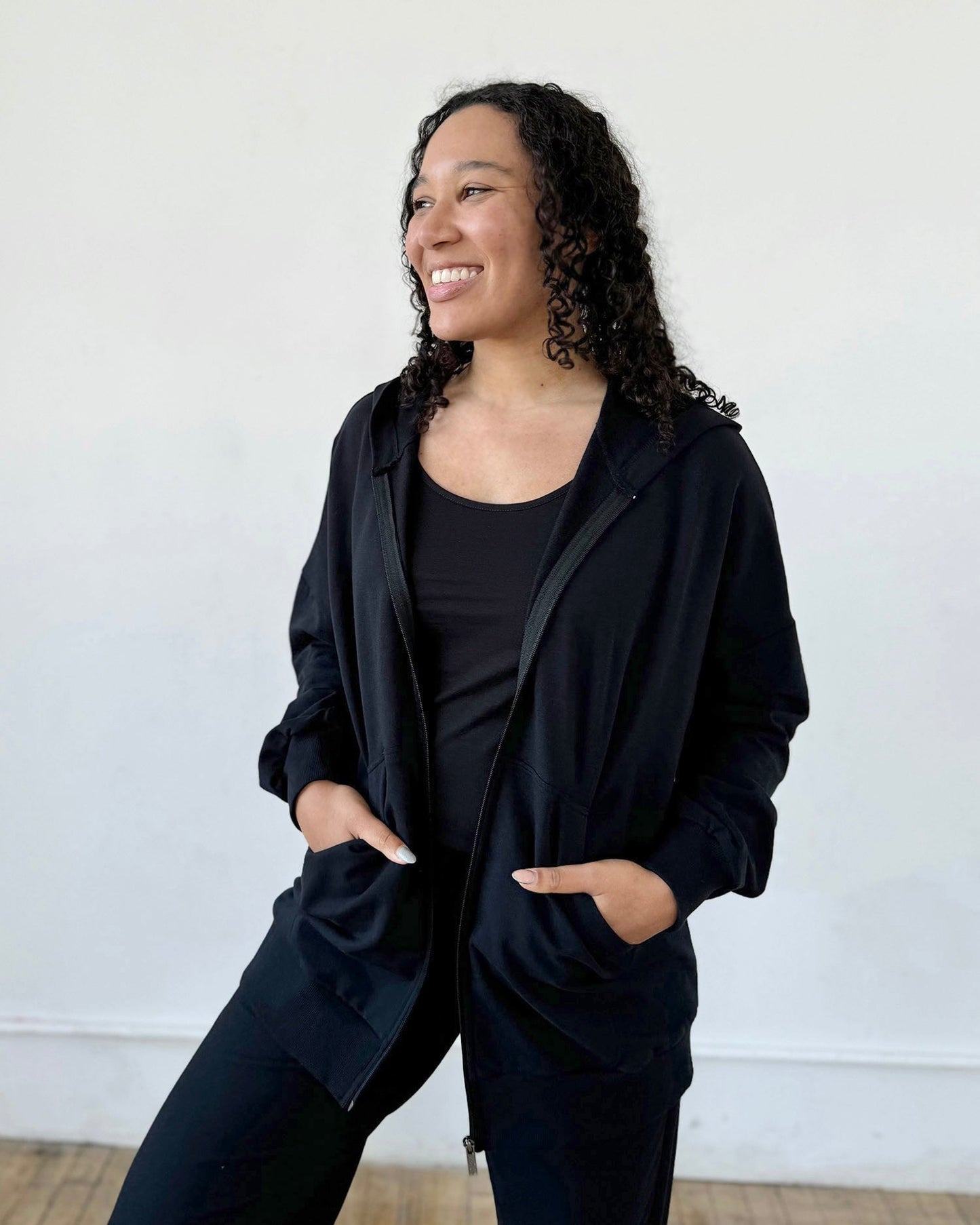 CHARLOTTE hoodie in Black