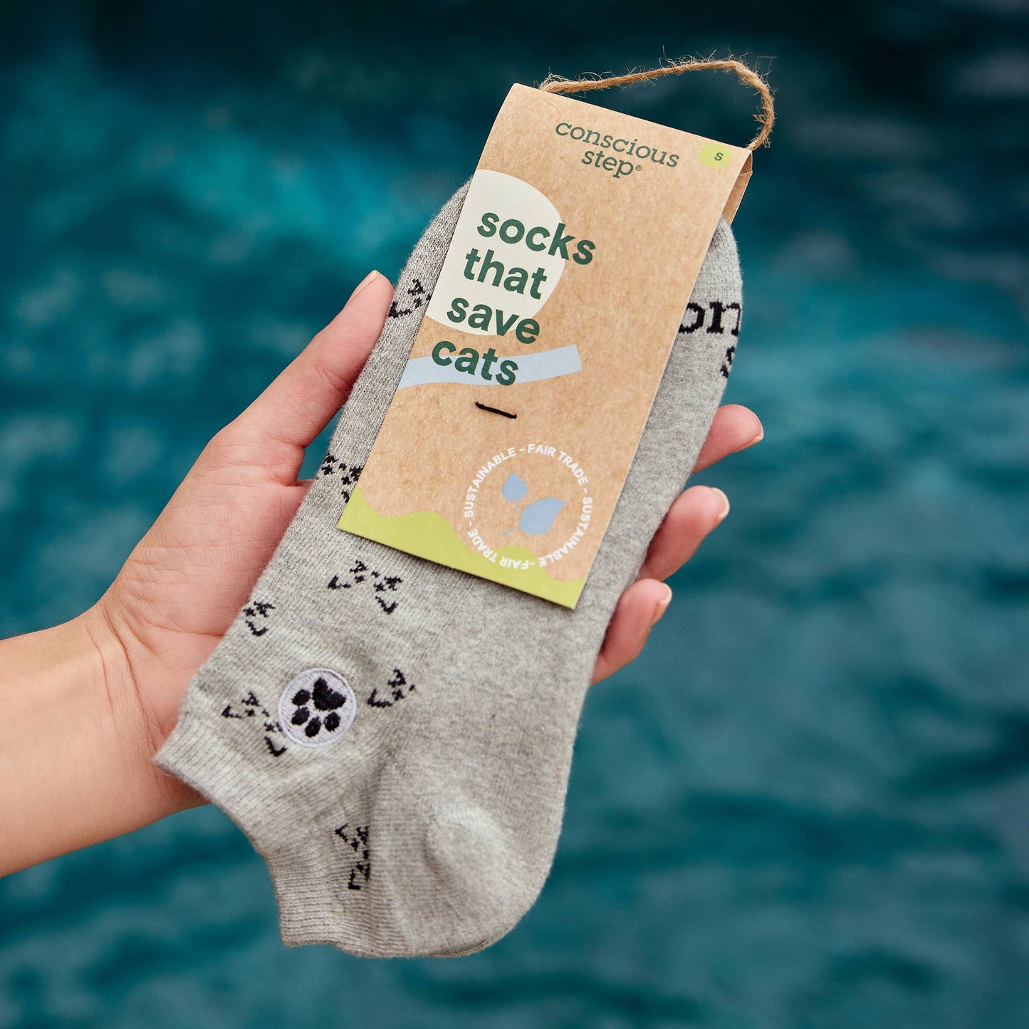 Ankle Socks that Save Cats | Gray - Gifts for Cat Lovers