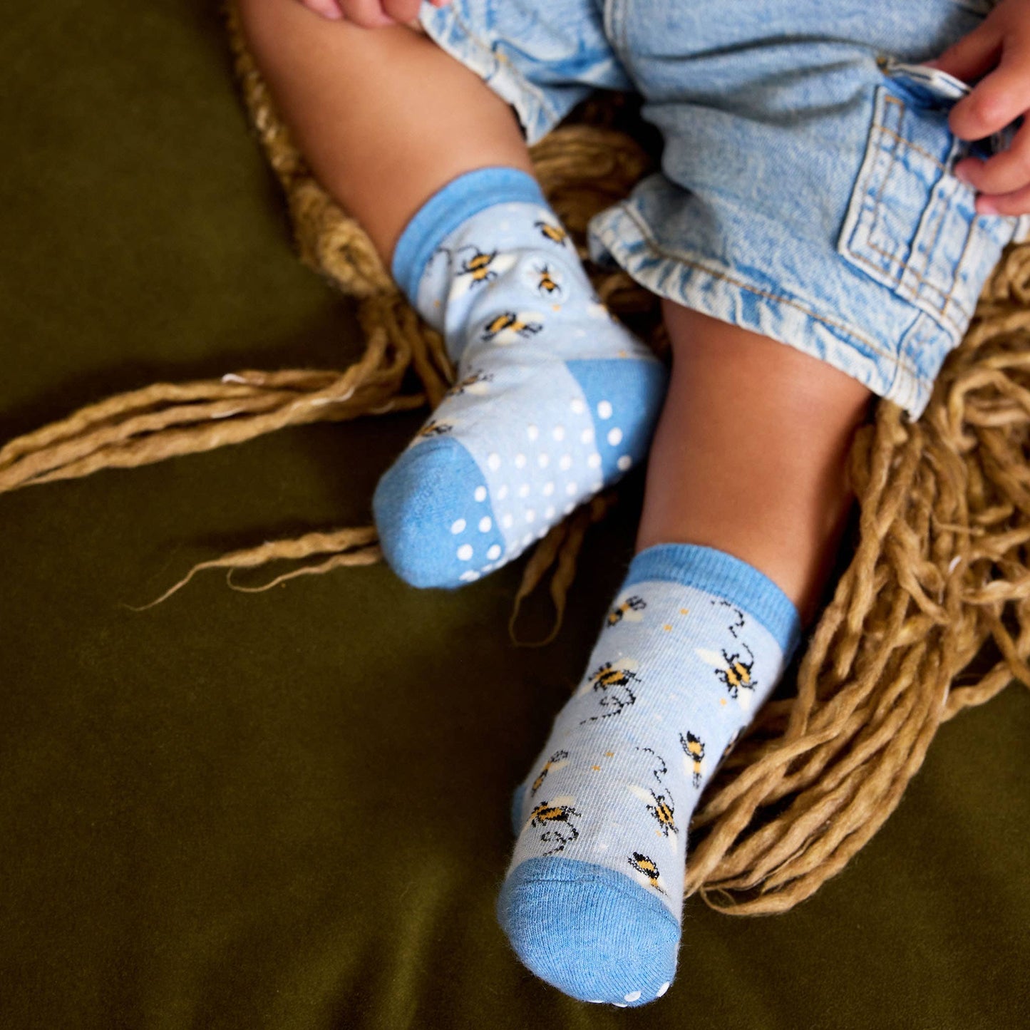 Kids Socks that Protect Bees | Organic Cotton Kids Socks