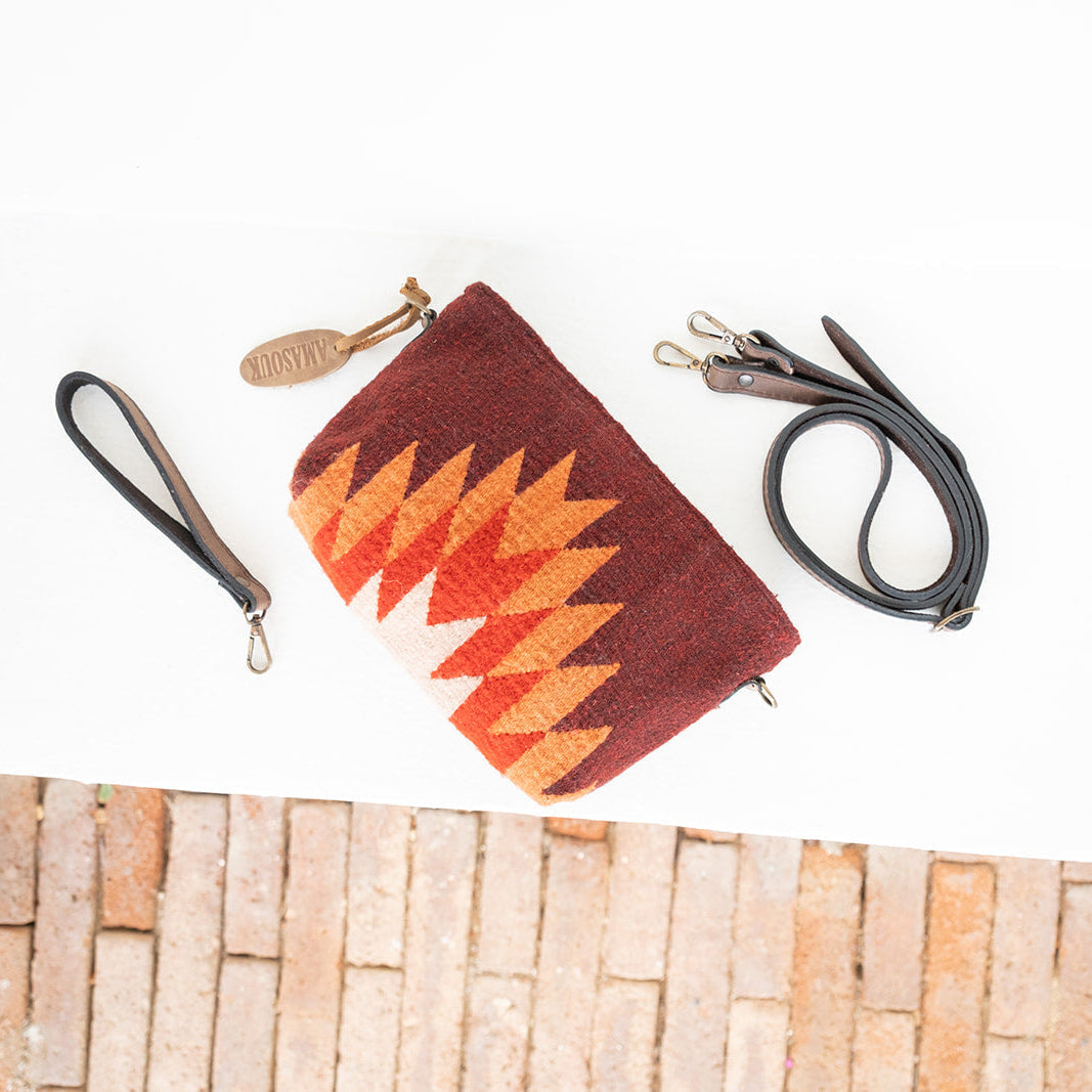 Néctar Convertible Clutch
