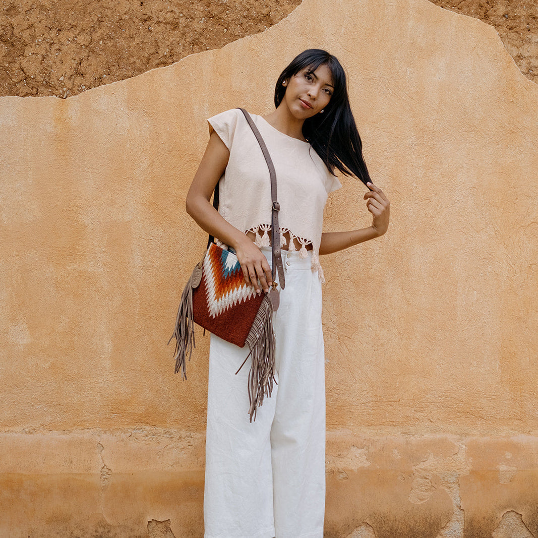Vuelo Fringe Crossbody