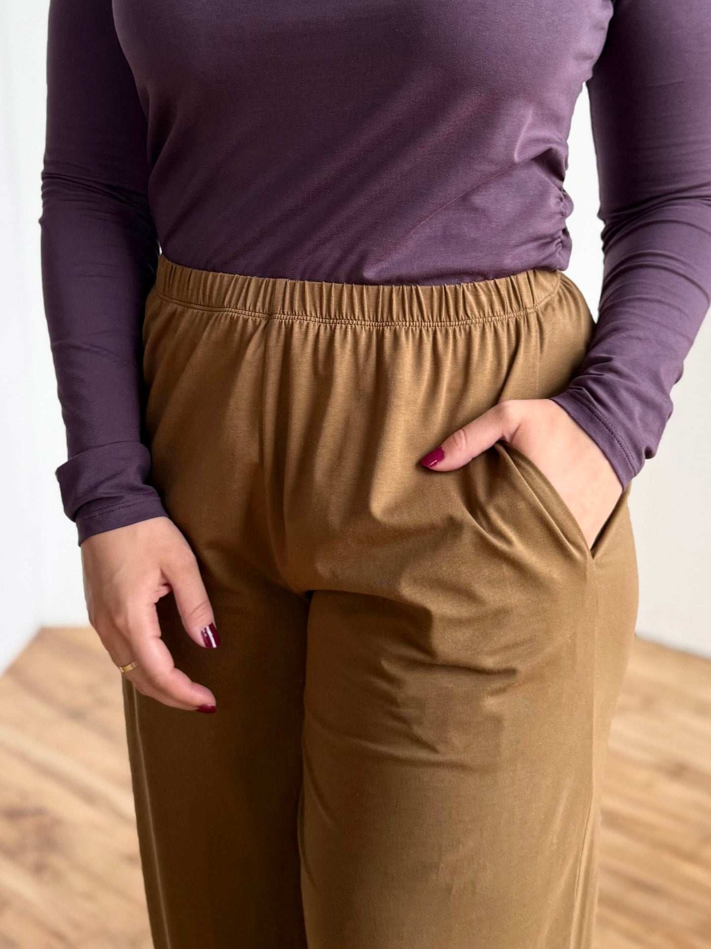ANDRI jersey pants in Kona Brown