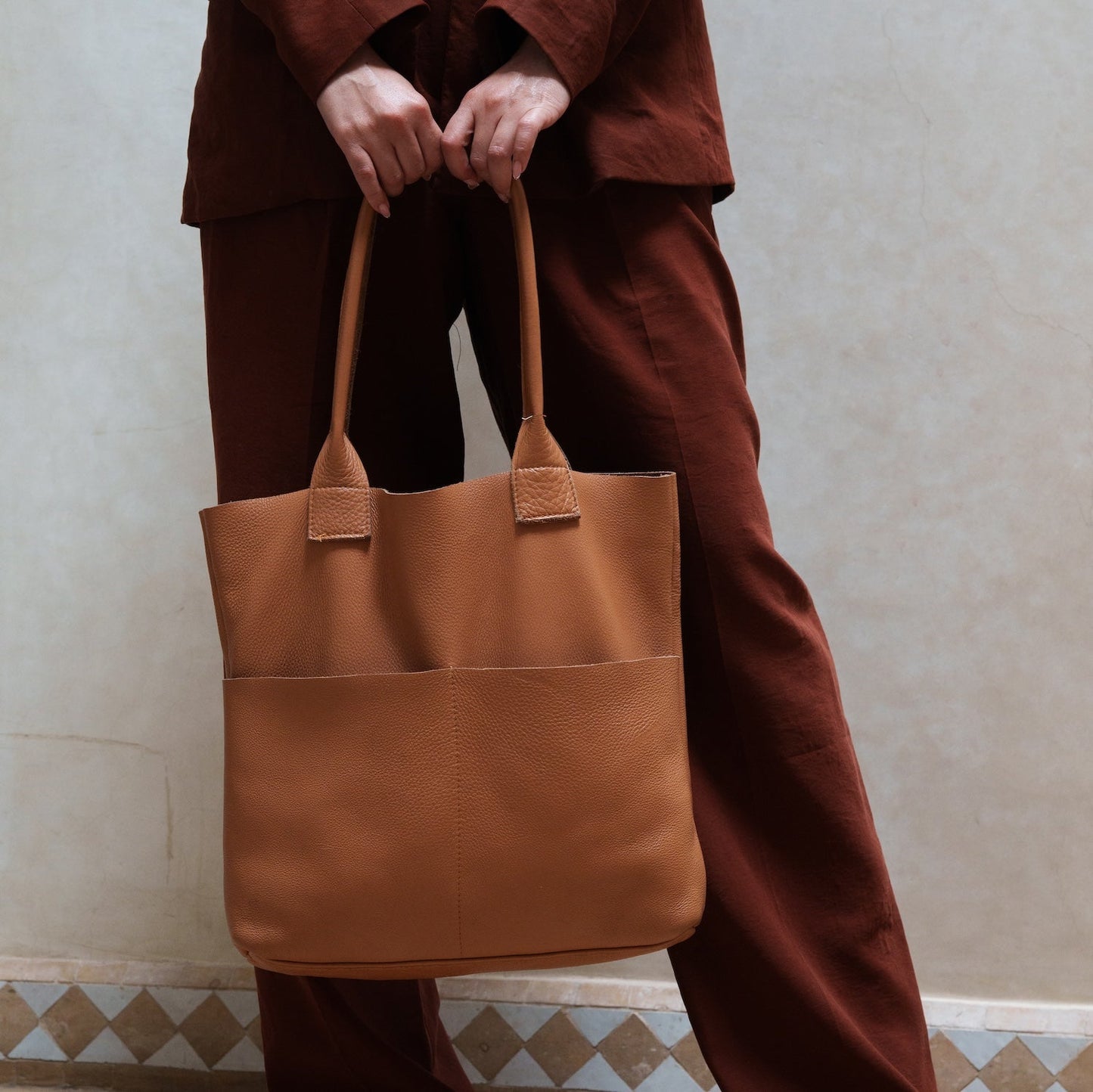 Classic Leather Tote Bag (Unstructured)