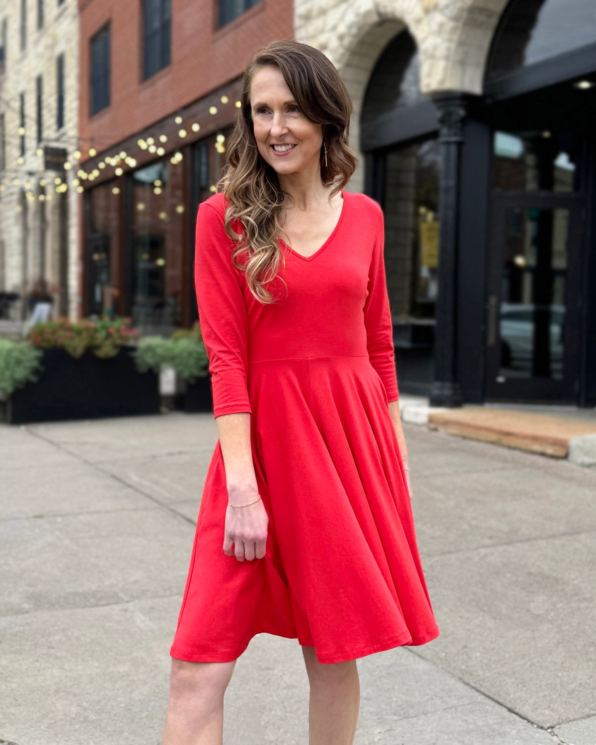 LOUISE Dress in Bright Ruby