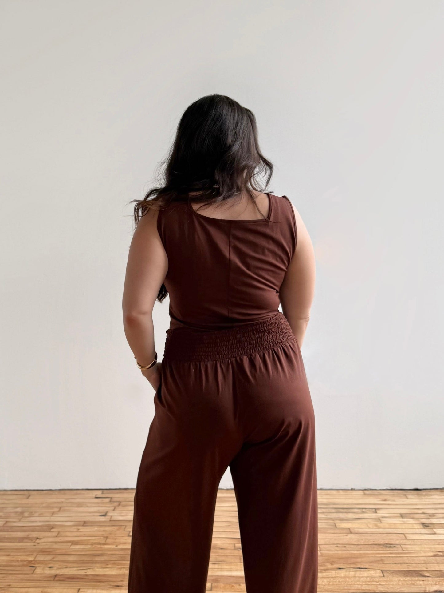 EVELINE smocked jersey pants in Burnt Cedar
