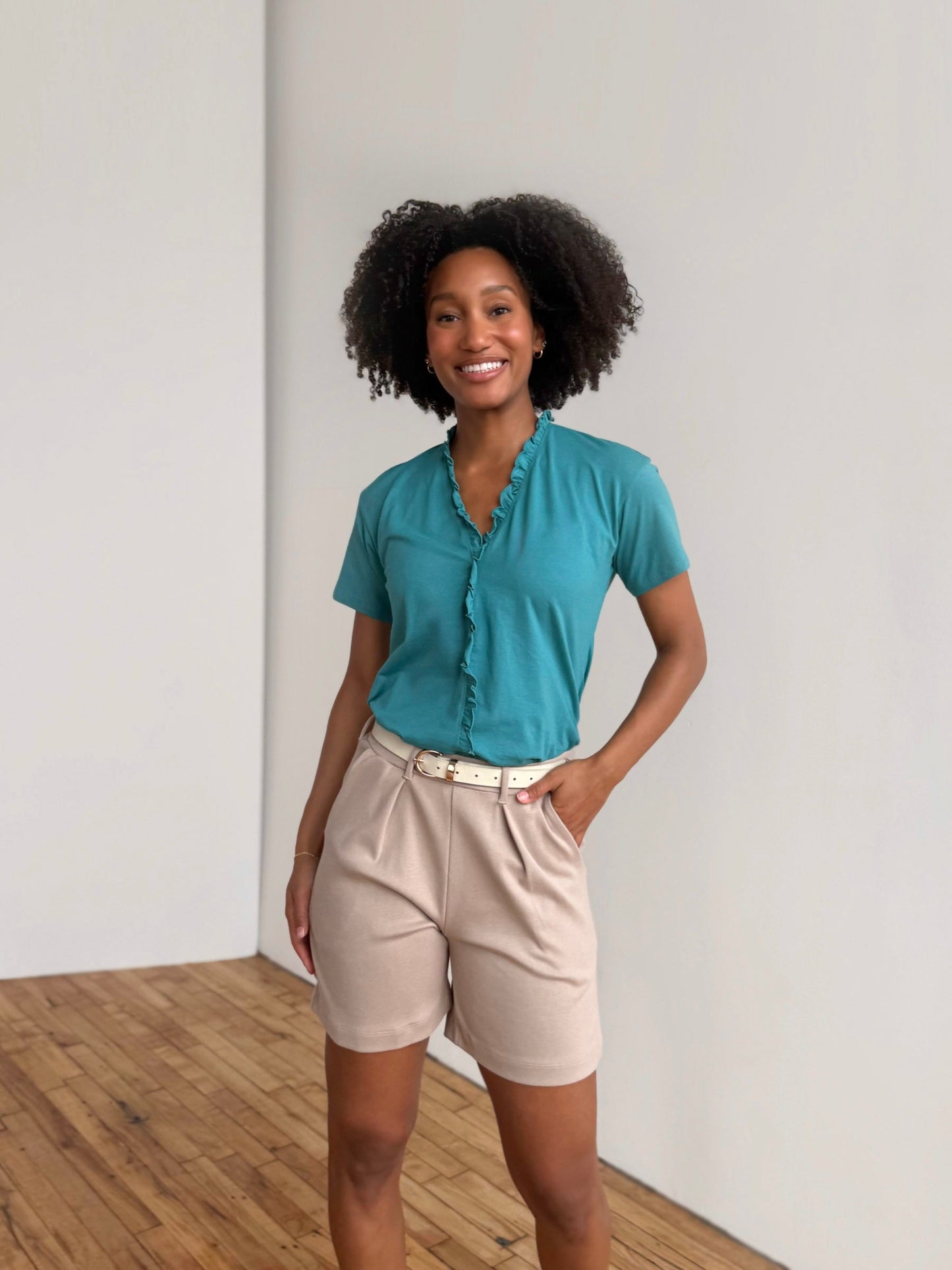 AVERIE heavy knit shorts in Desert Sand