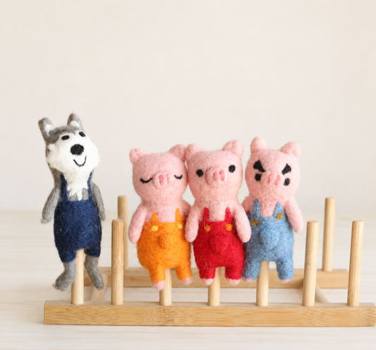 Felt Finger Puppets Set of 4 - Three Little Pigs & Big Wolf