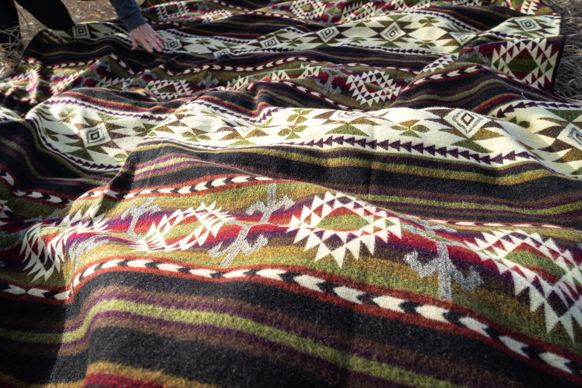 Andean Alpaca Wool Blanket - Cactus