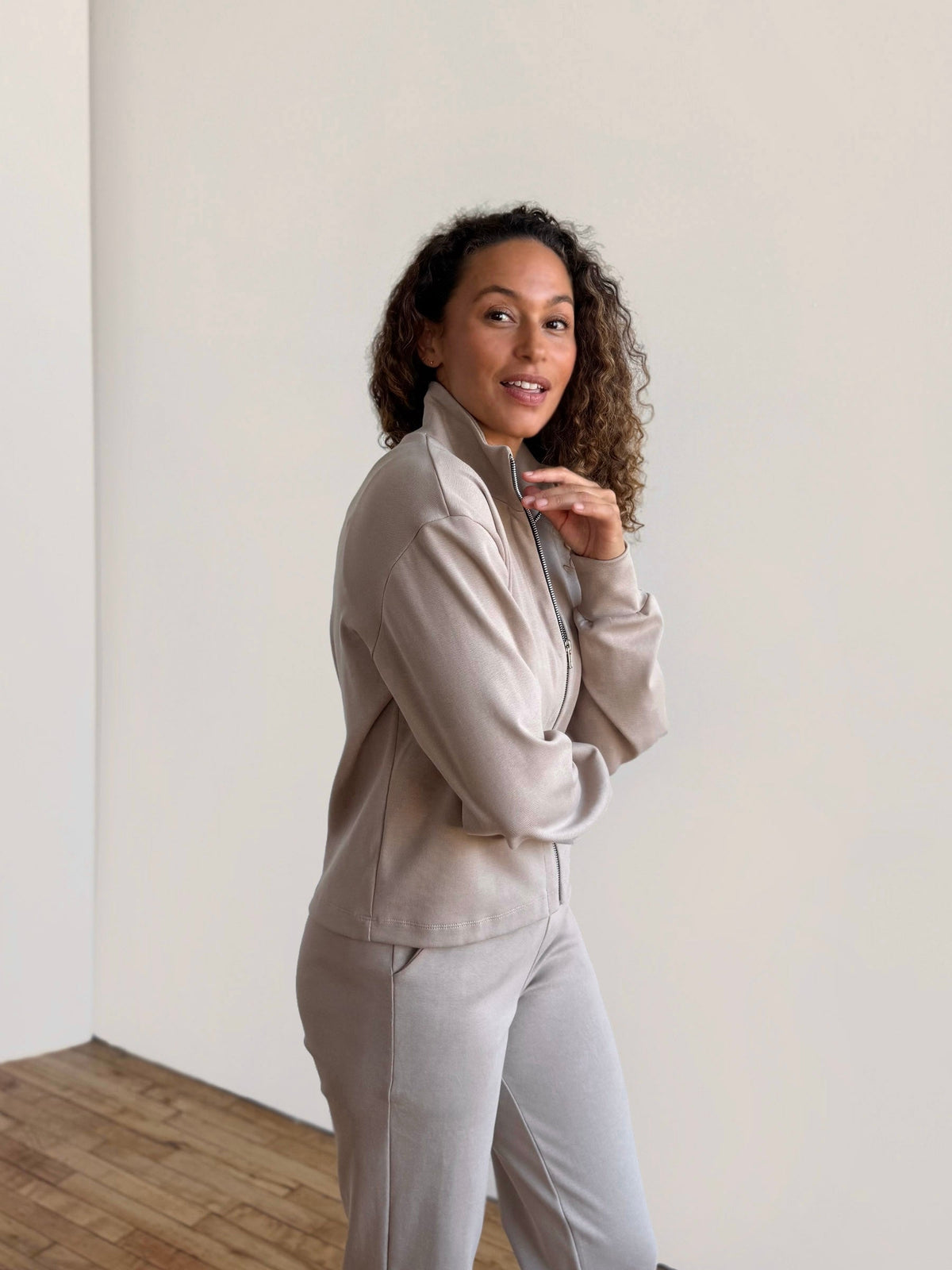 SHELLY heavy-knit jacket in Desert Sand