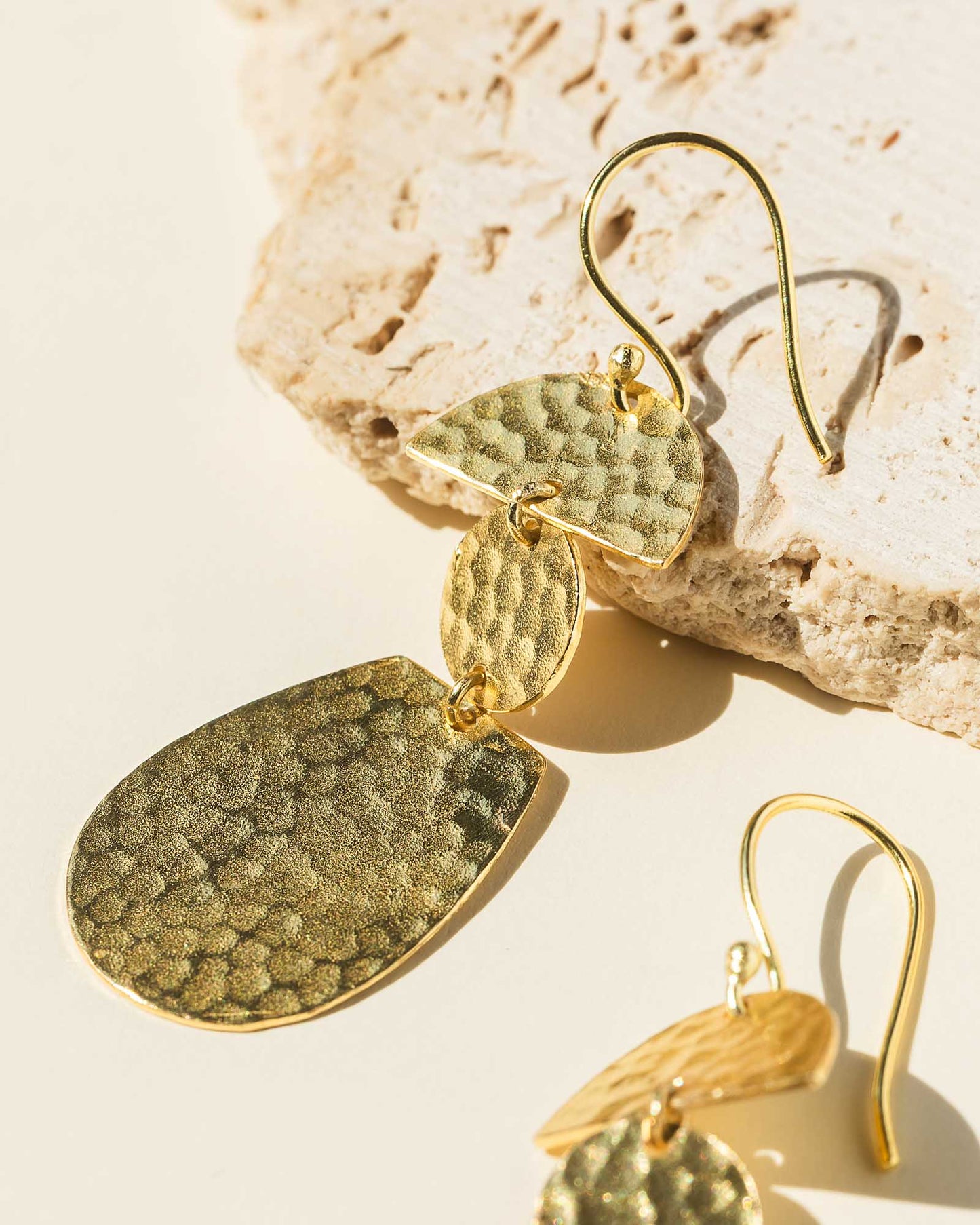 The Everyday Minimalist Earrings - Gold